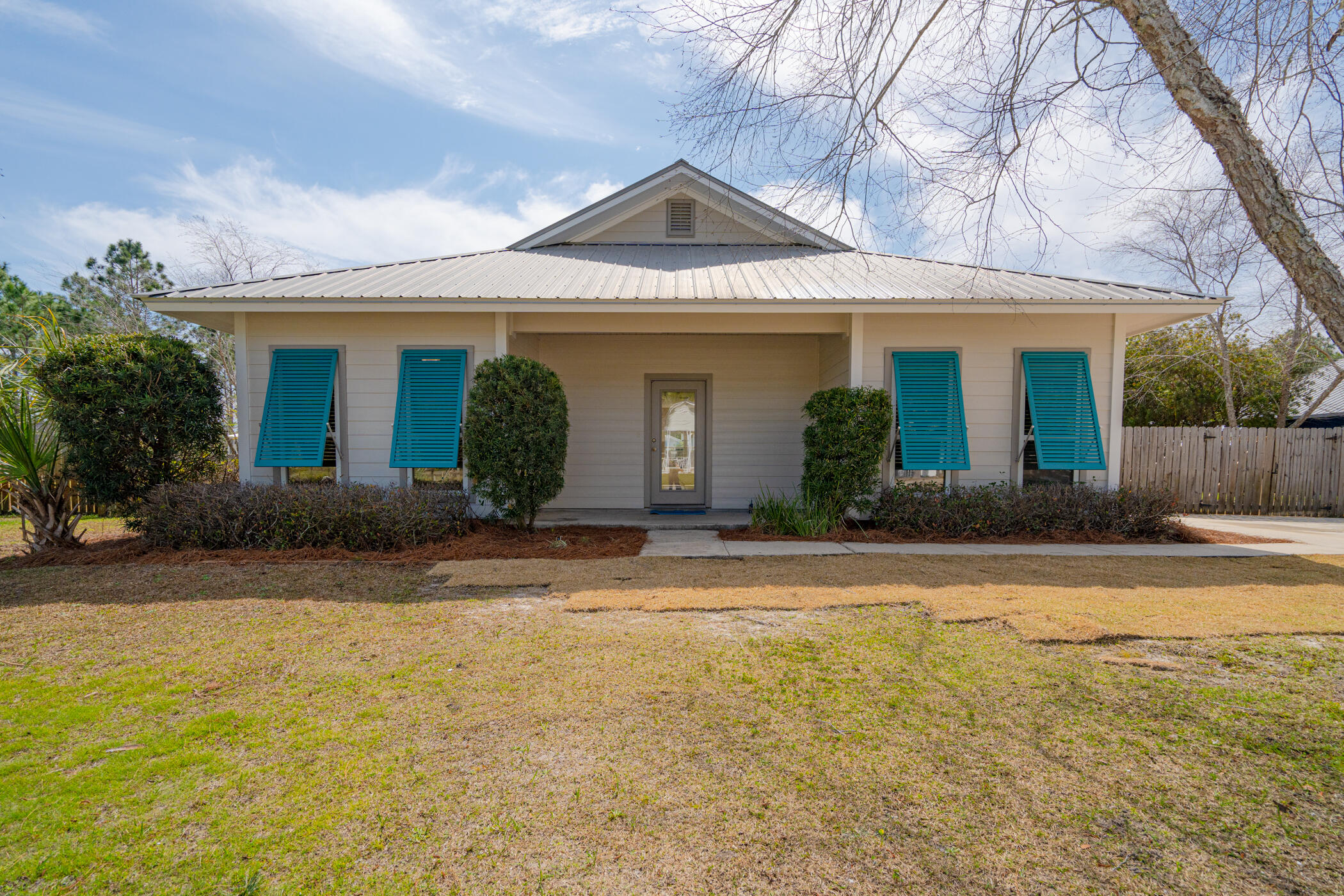 SHORTLINE LAKE ESTATES - Residential