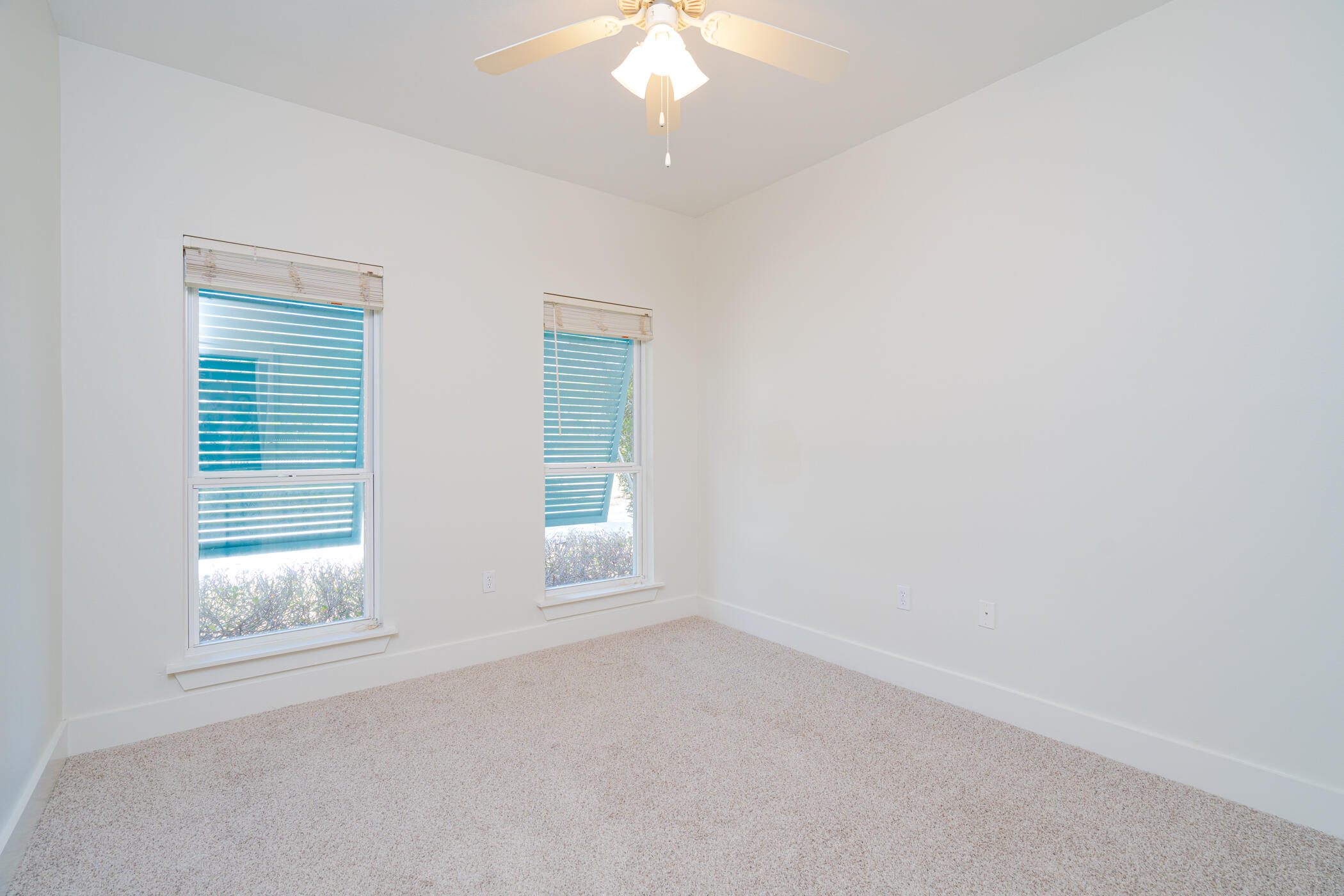 SHORTLINE LAKE ESTATES - Residential