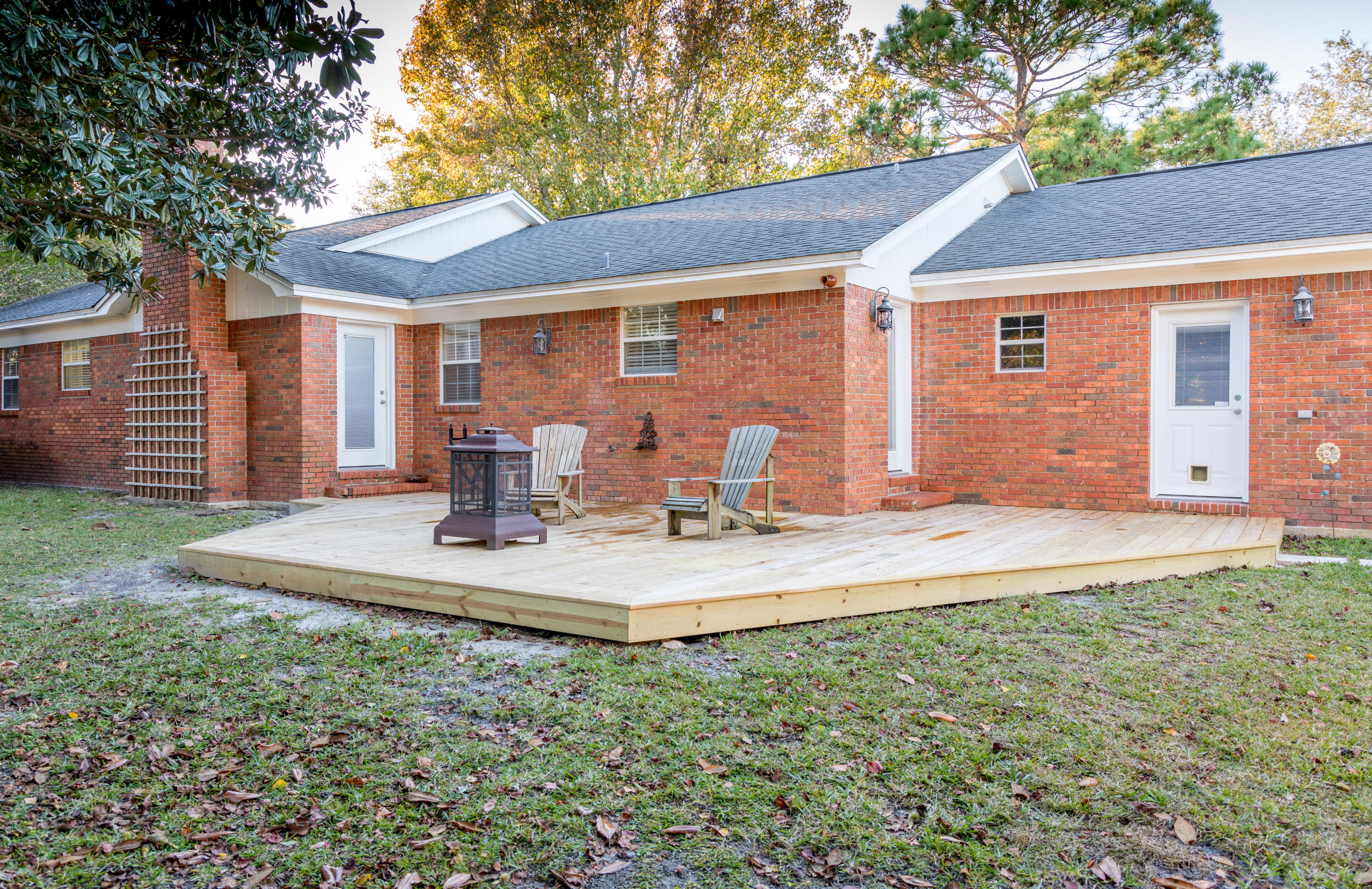 SPRING LAKE #1 - Residential