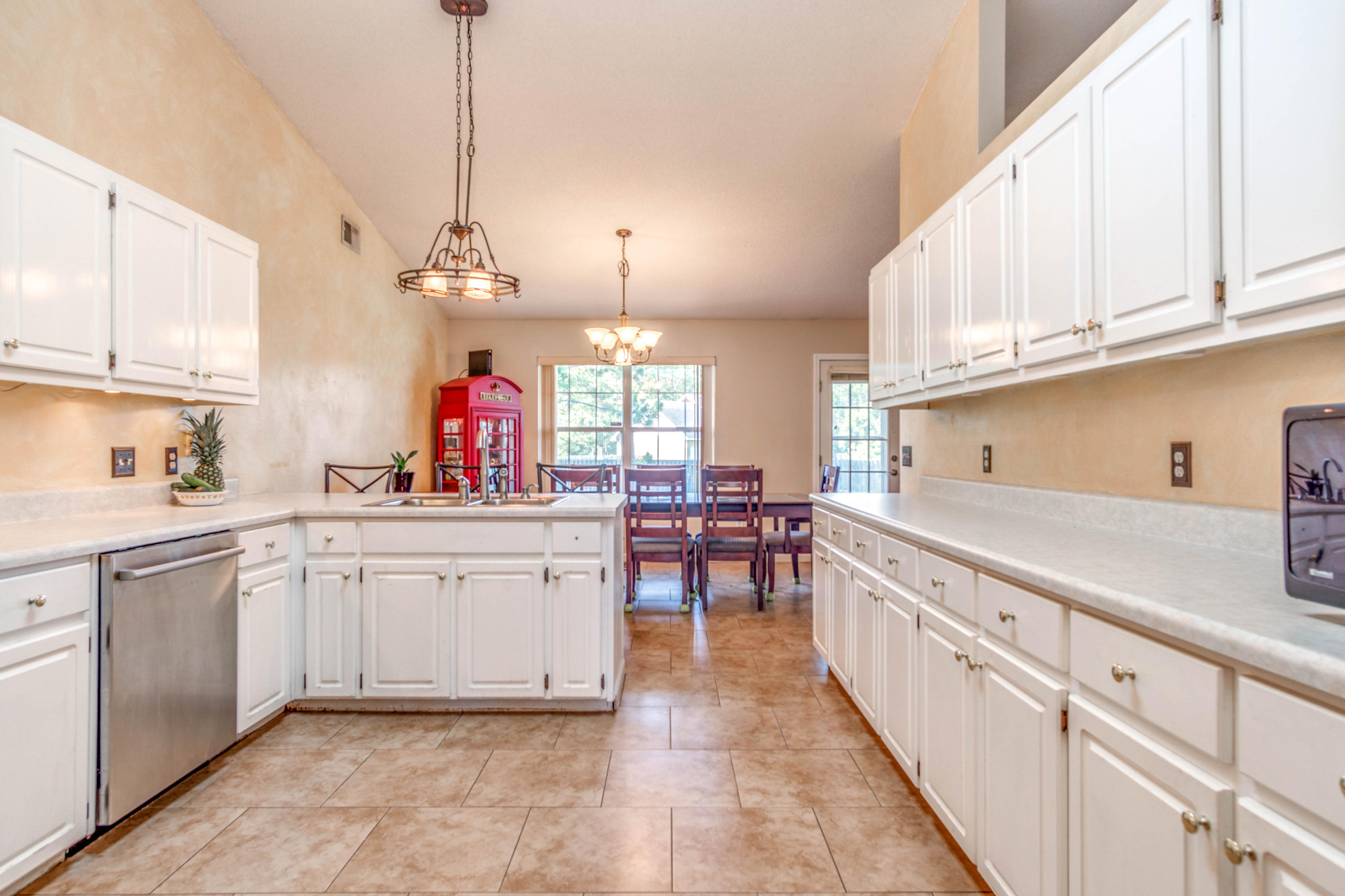 HOLLEY BY THE SEA - Residential