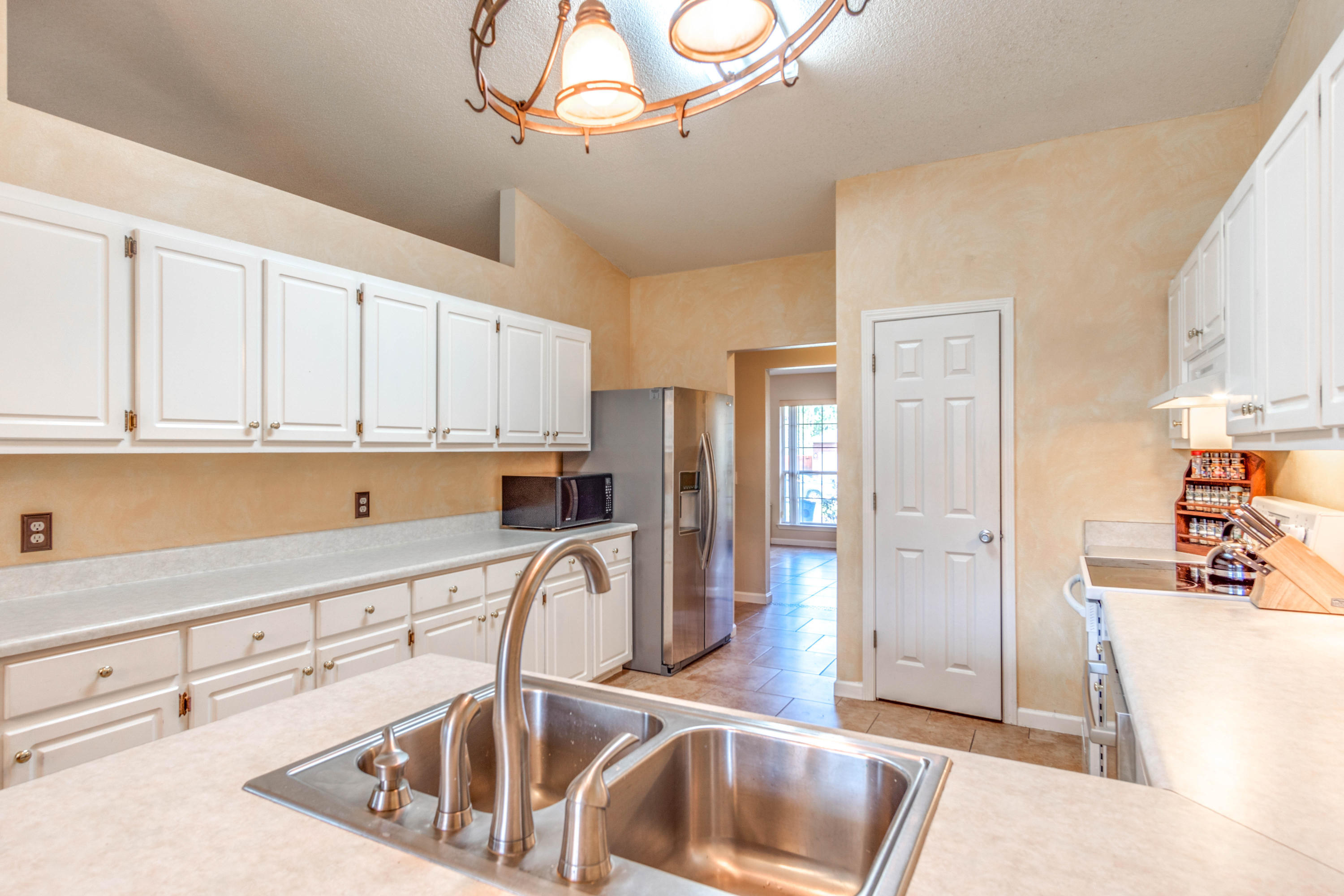 HOLLEY BY THE SEA - Residential