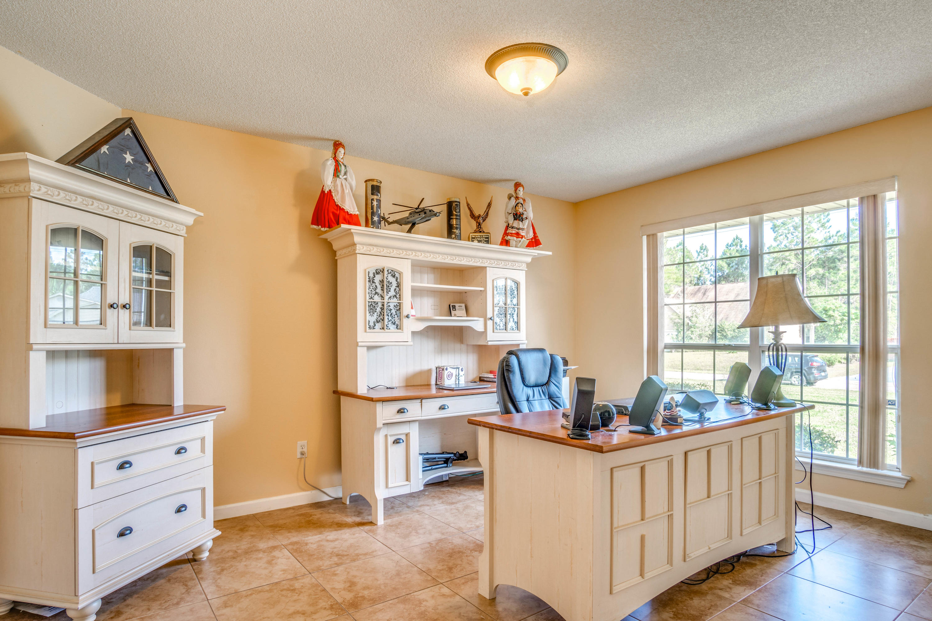 HOLLEY BY THE SEA - Residential