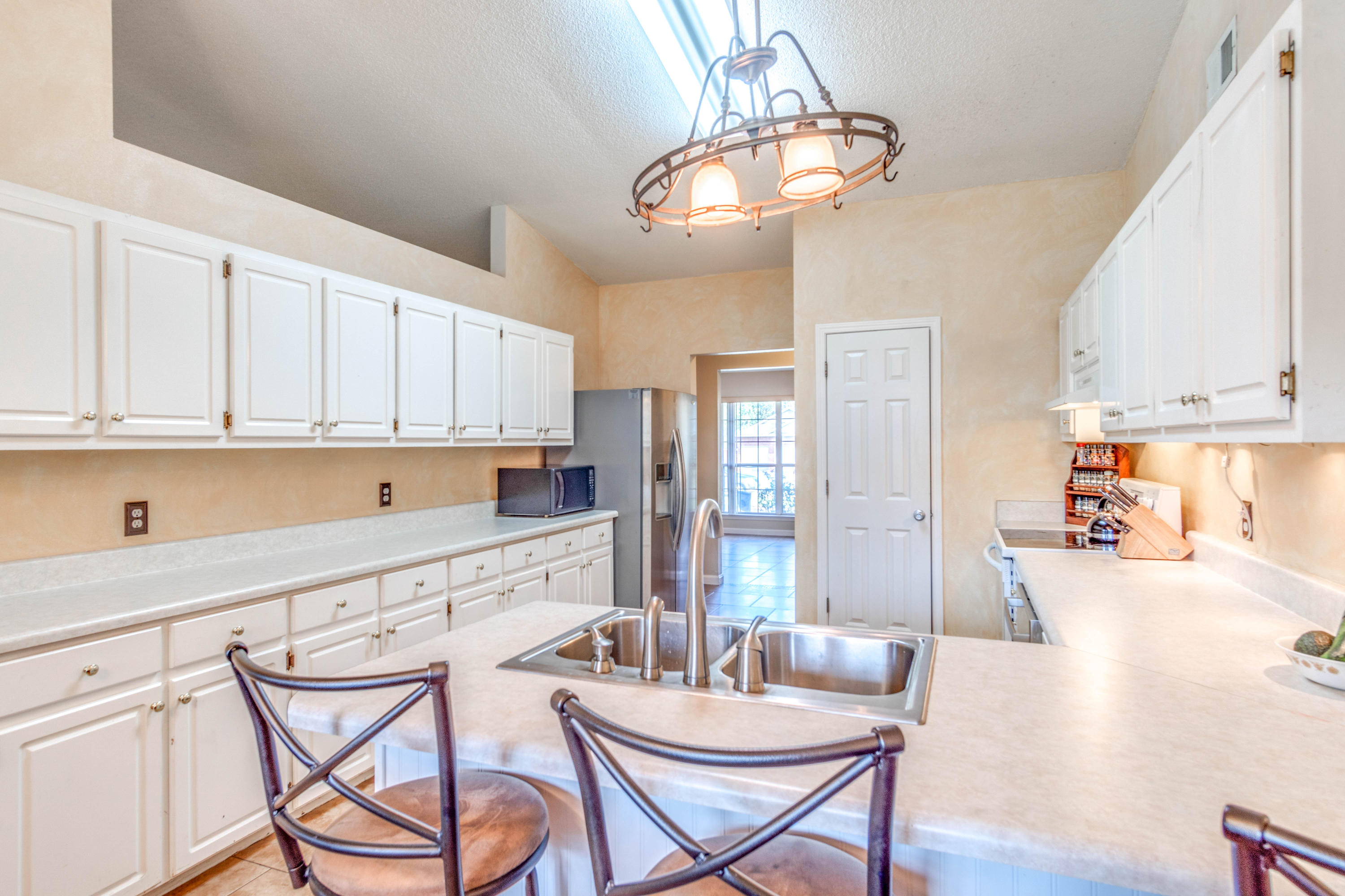 HOLLEY BY THE SEA - Residential