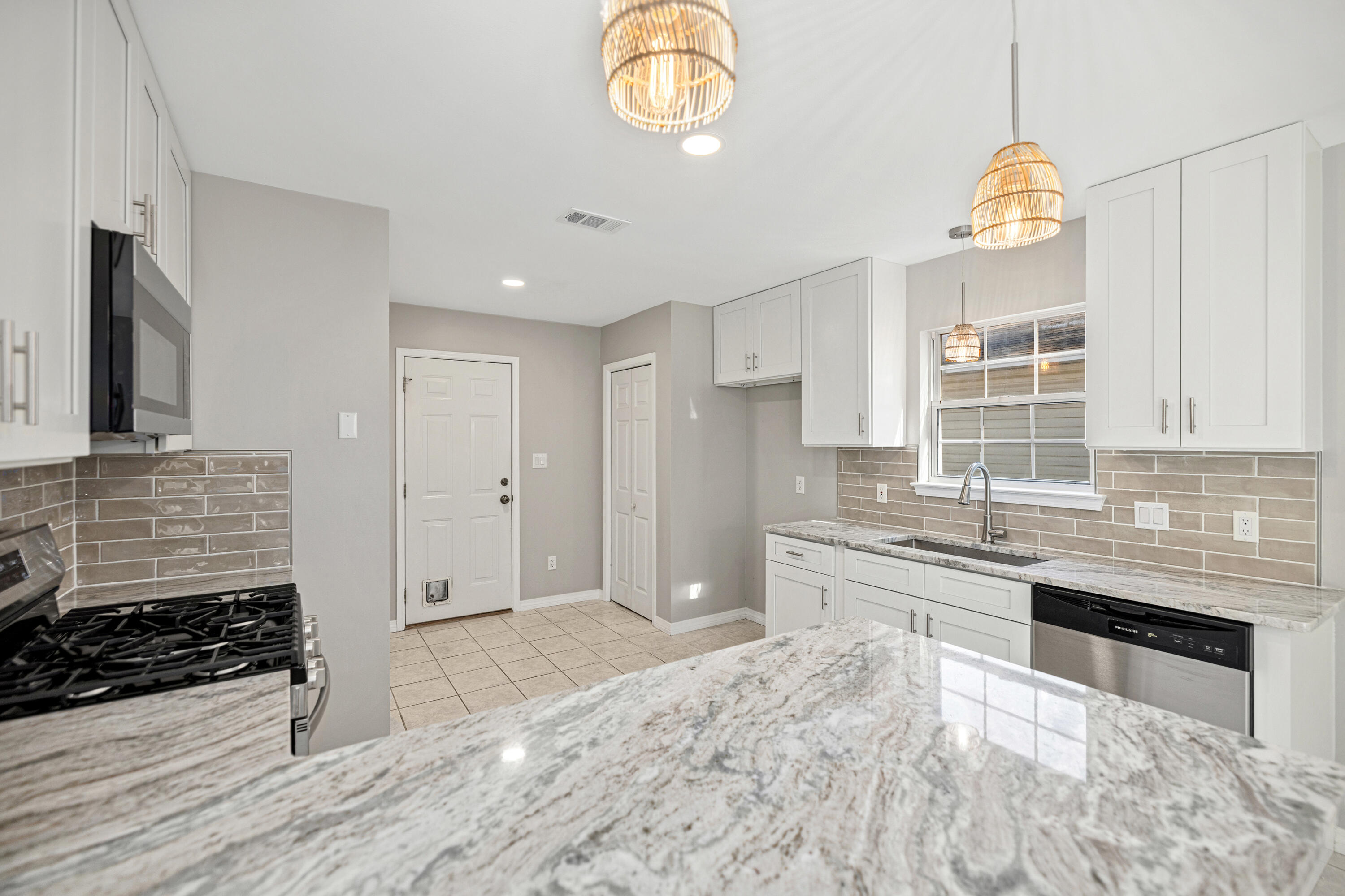 EMORY THOMAS - Residential