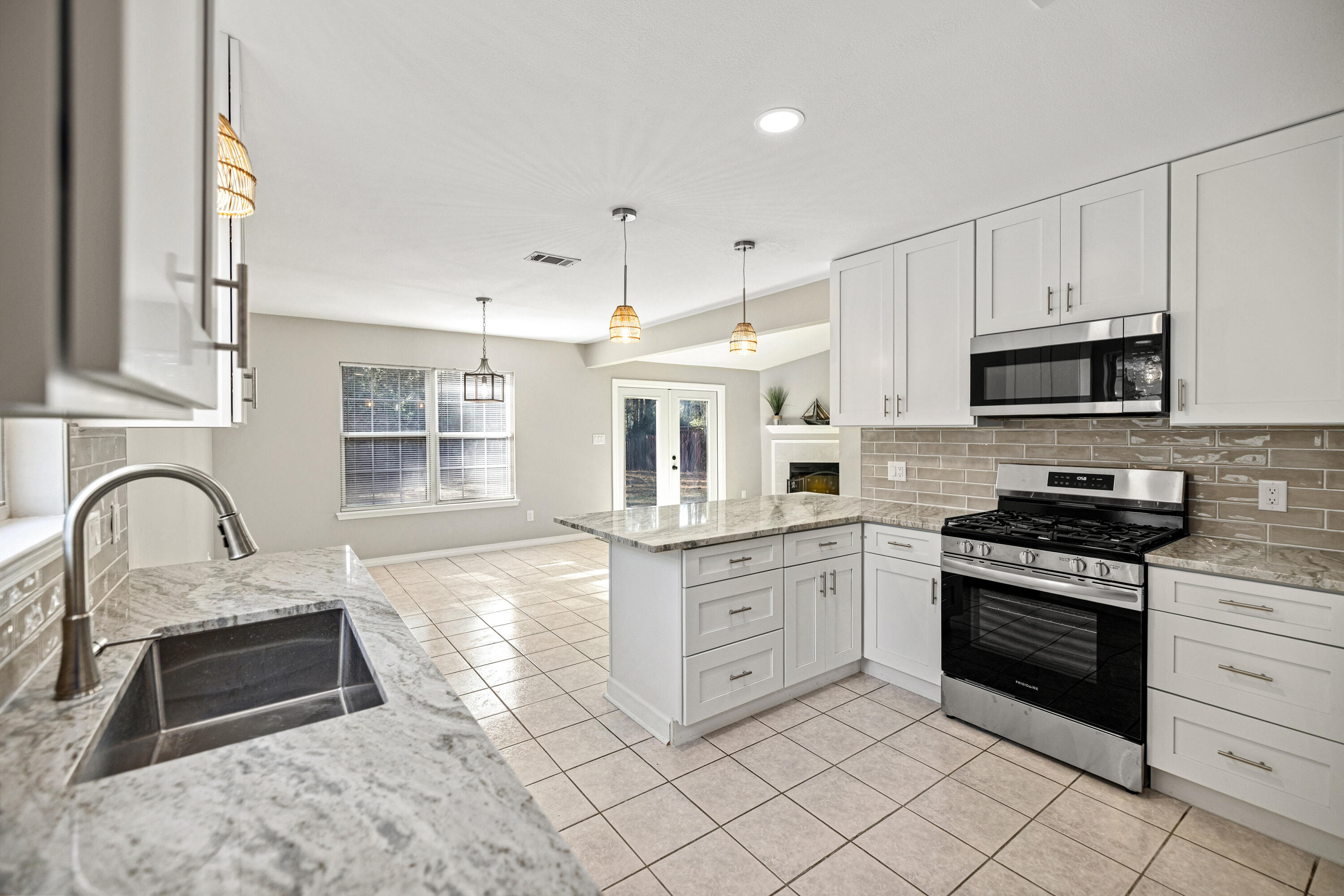 EMORY THOMAS - Residential