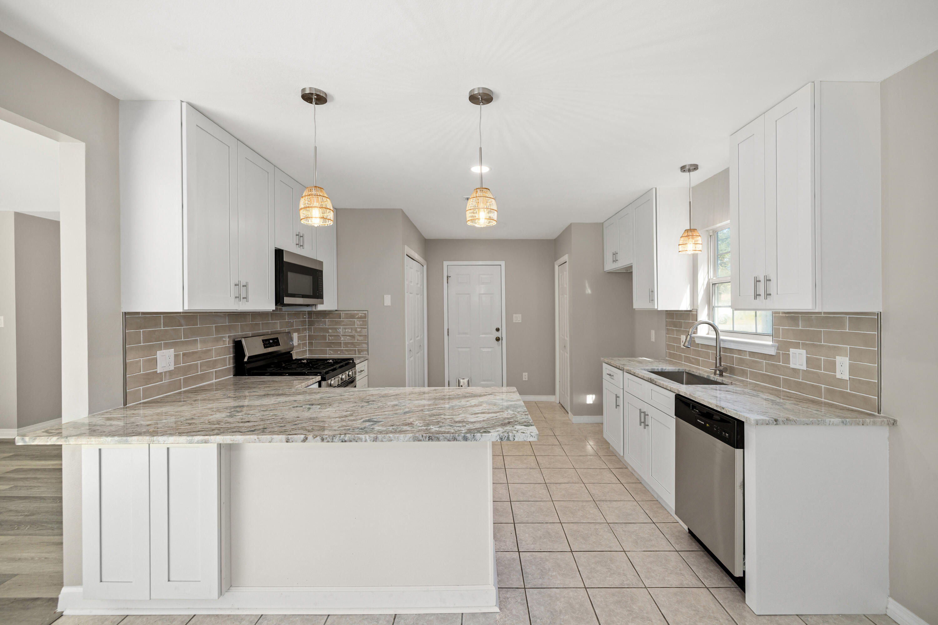 EMORY THOMAS - Residential