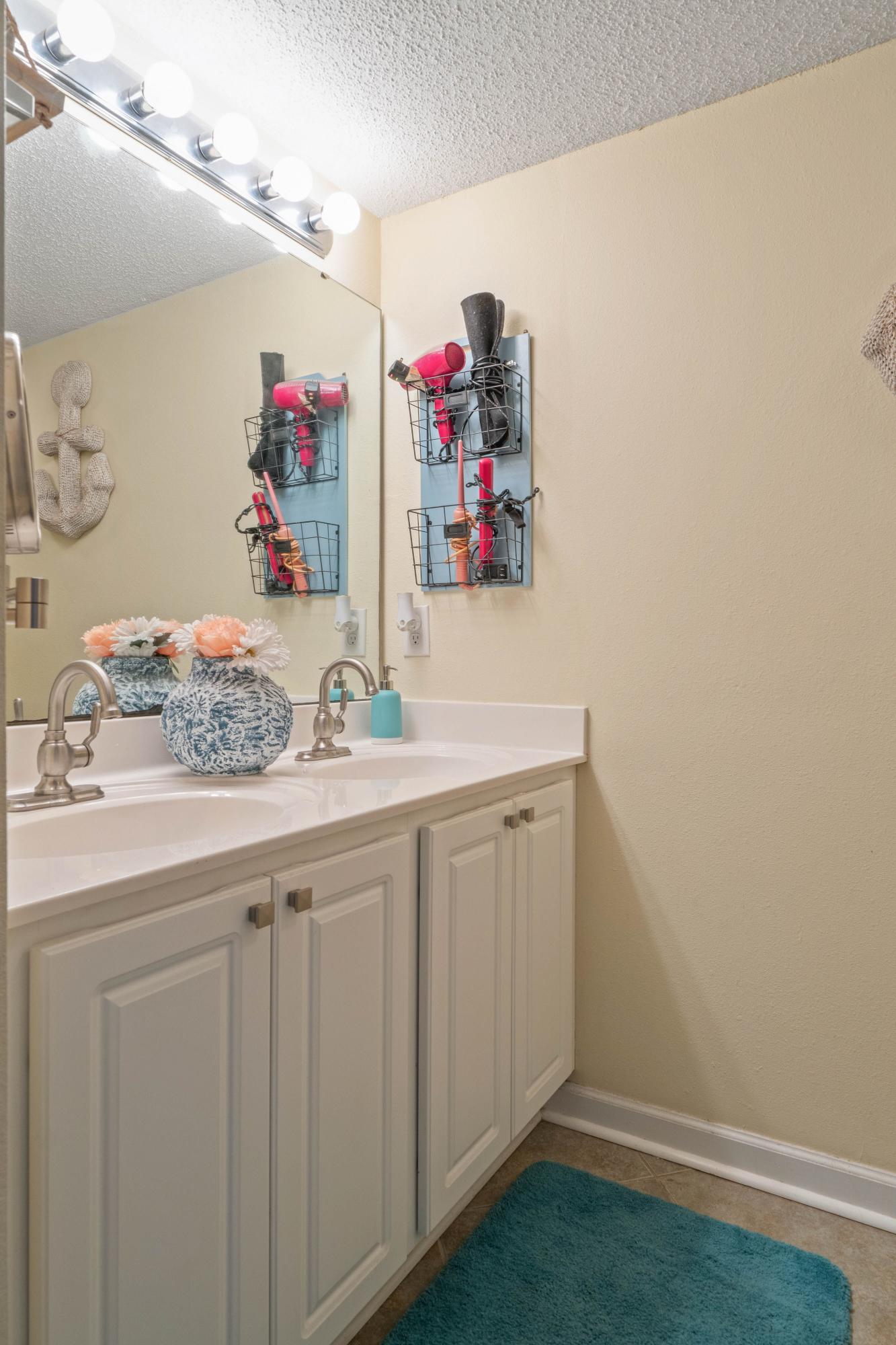 INTERCOASTAL POINTE - Residential