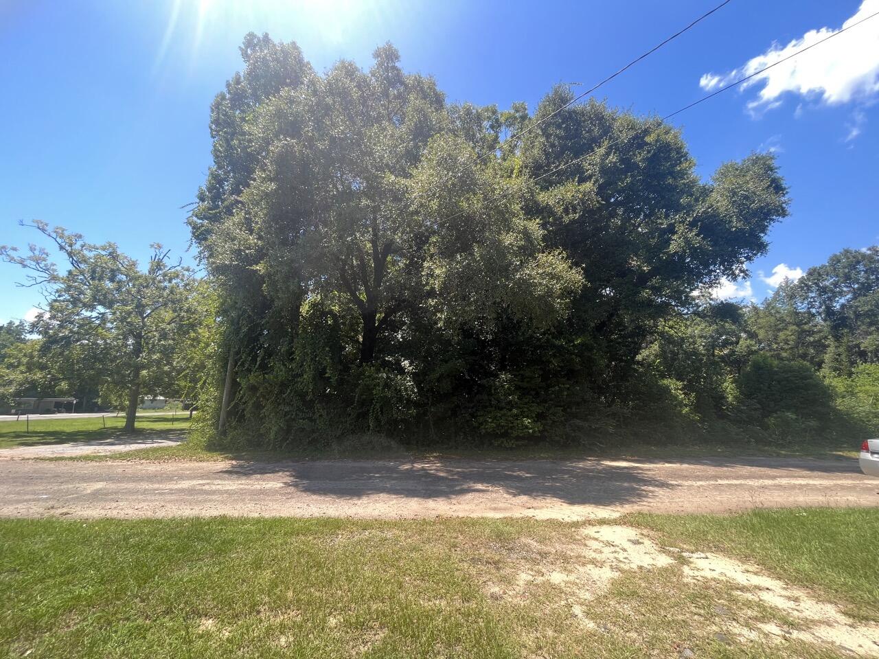 This conveniently located lot is 3 blocks from Main Street and 4 blocks from HWY 85.Zoned Multi-Use. Come see it today!