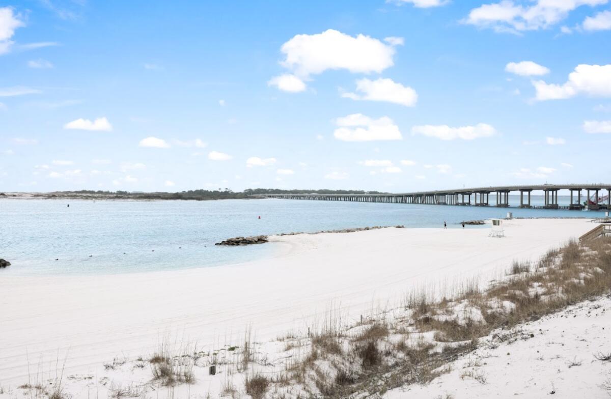 DESTIN SANDS CONDO - Residential