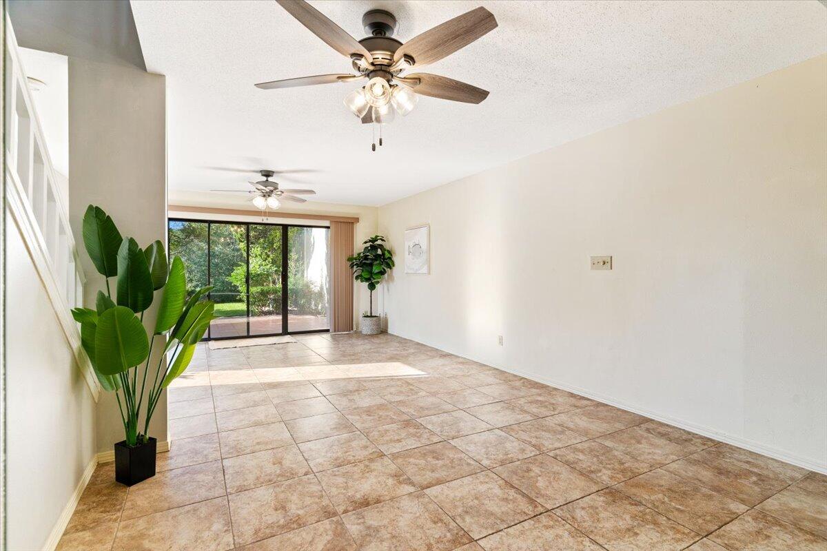 CLIPPER COVE T/H - Residential