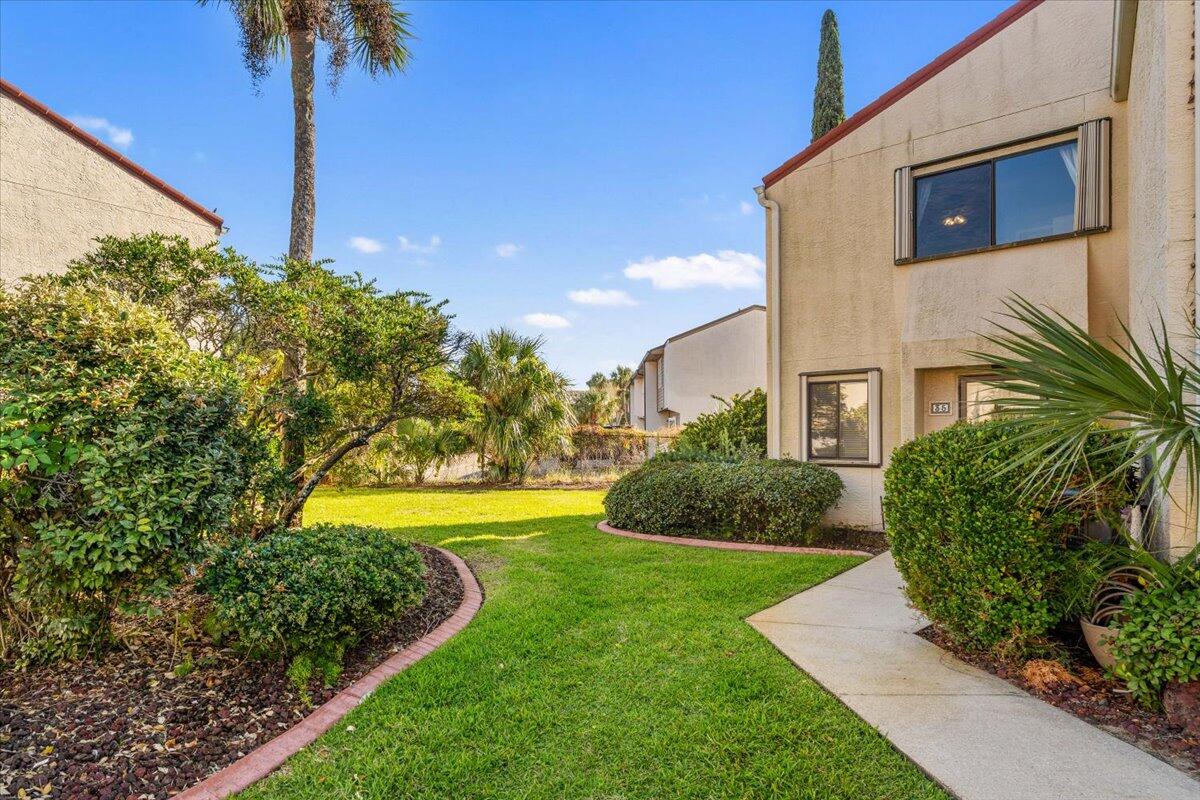 CLIPPER COVE T/H - Residential