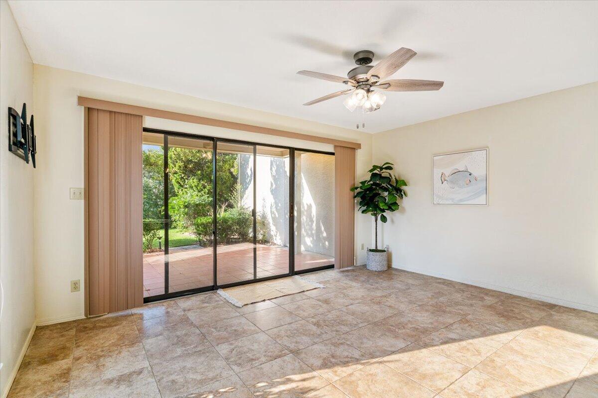 CLIPPER COVE T/H - Residential