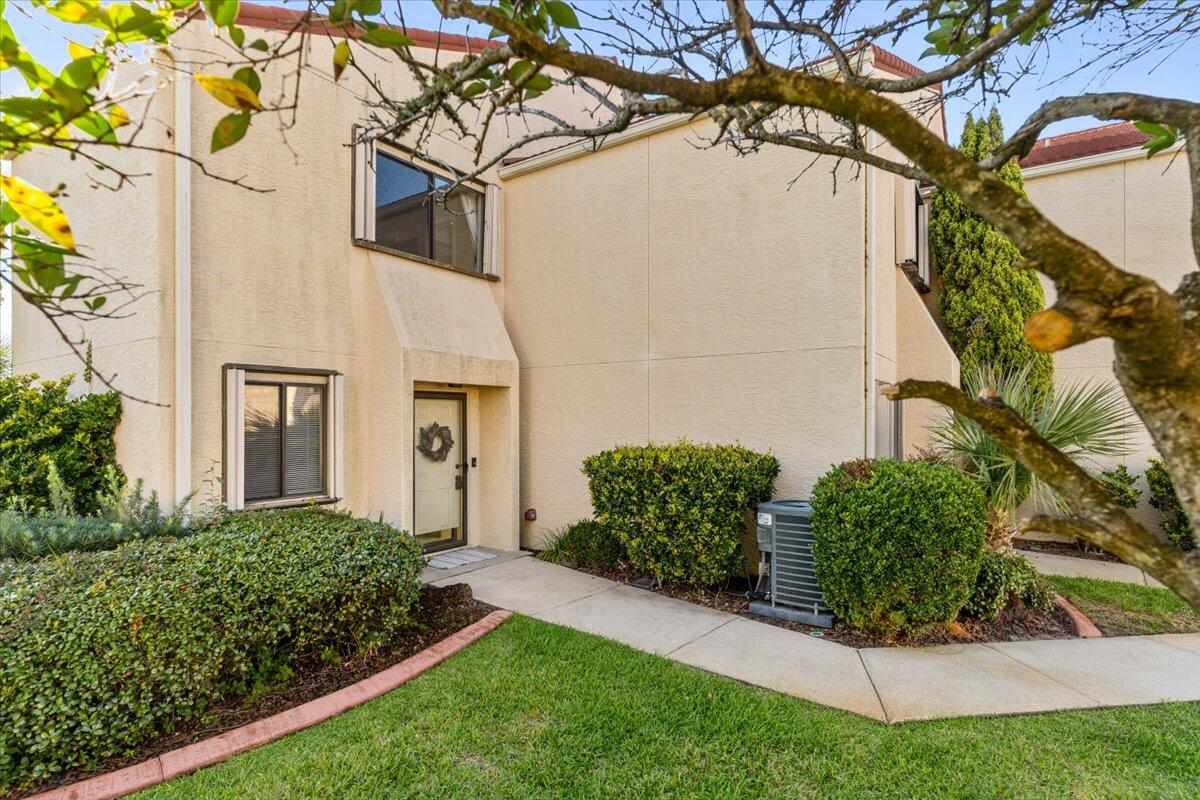 CLIPPER COVE T/H - Residential