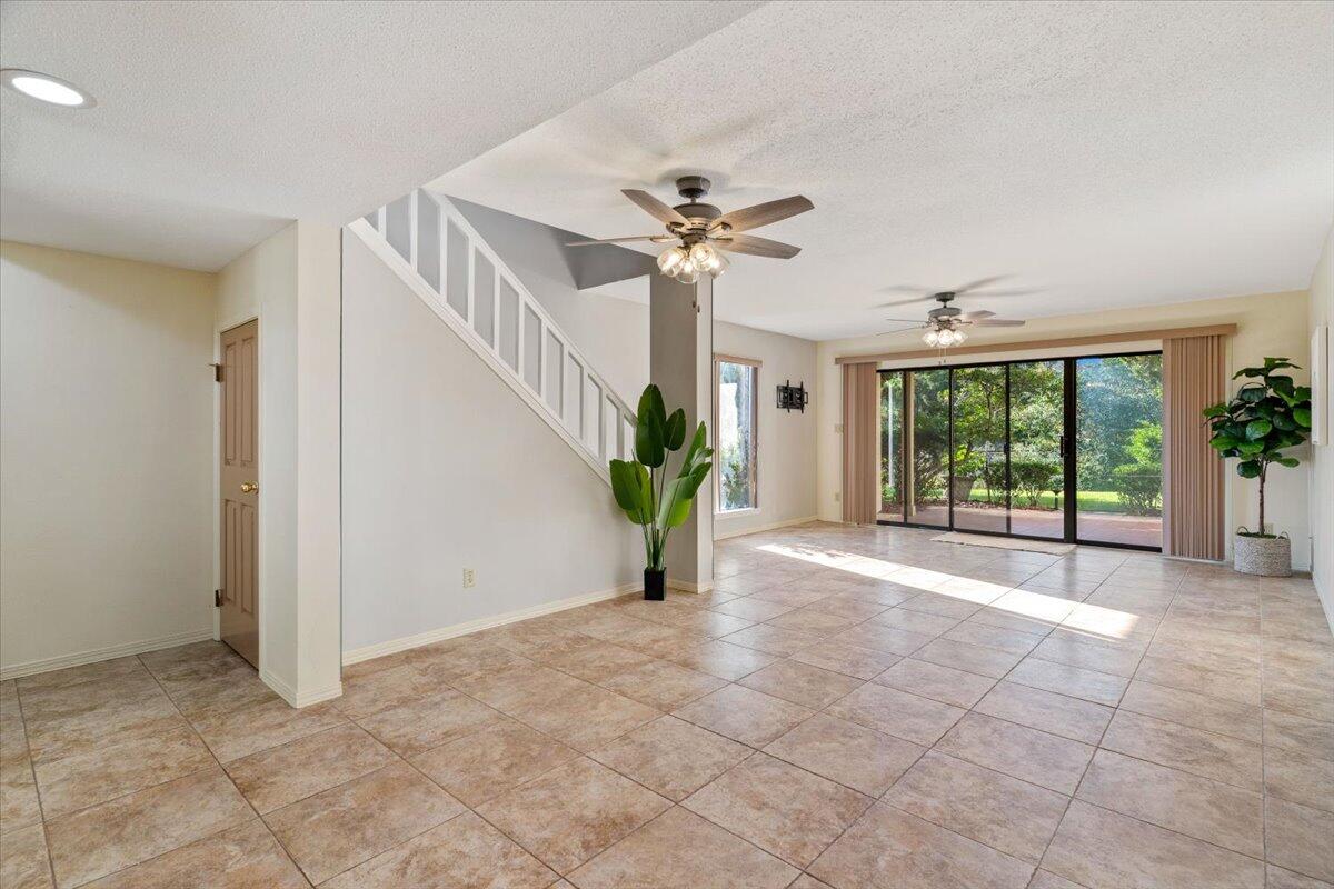 CLIPPER COVE T/H - Residential