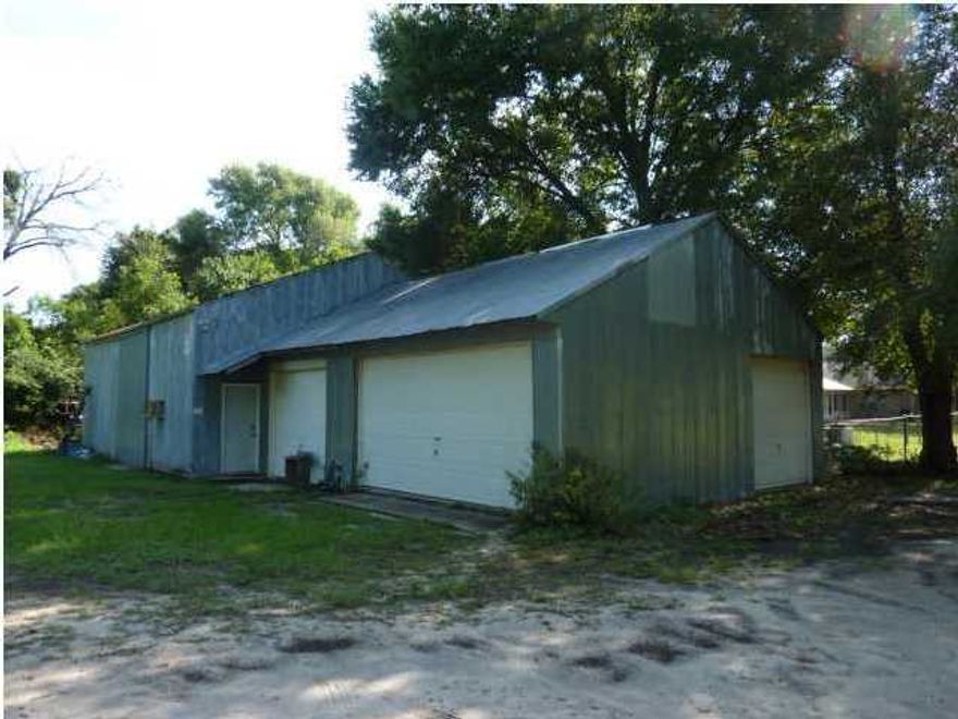 24'x50' Storage with a 12'x8'door. No utilities provided or available. Access is available in daylight hours, but no earlier than 8 AM.