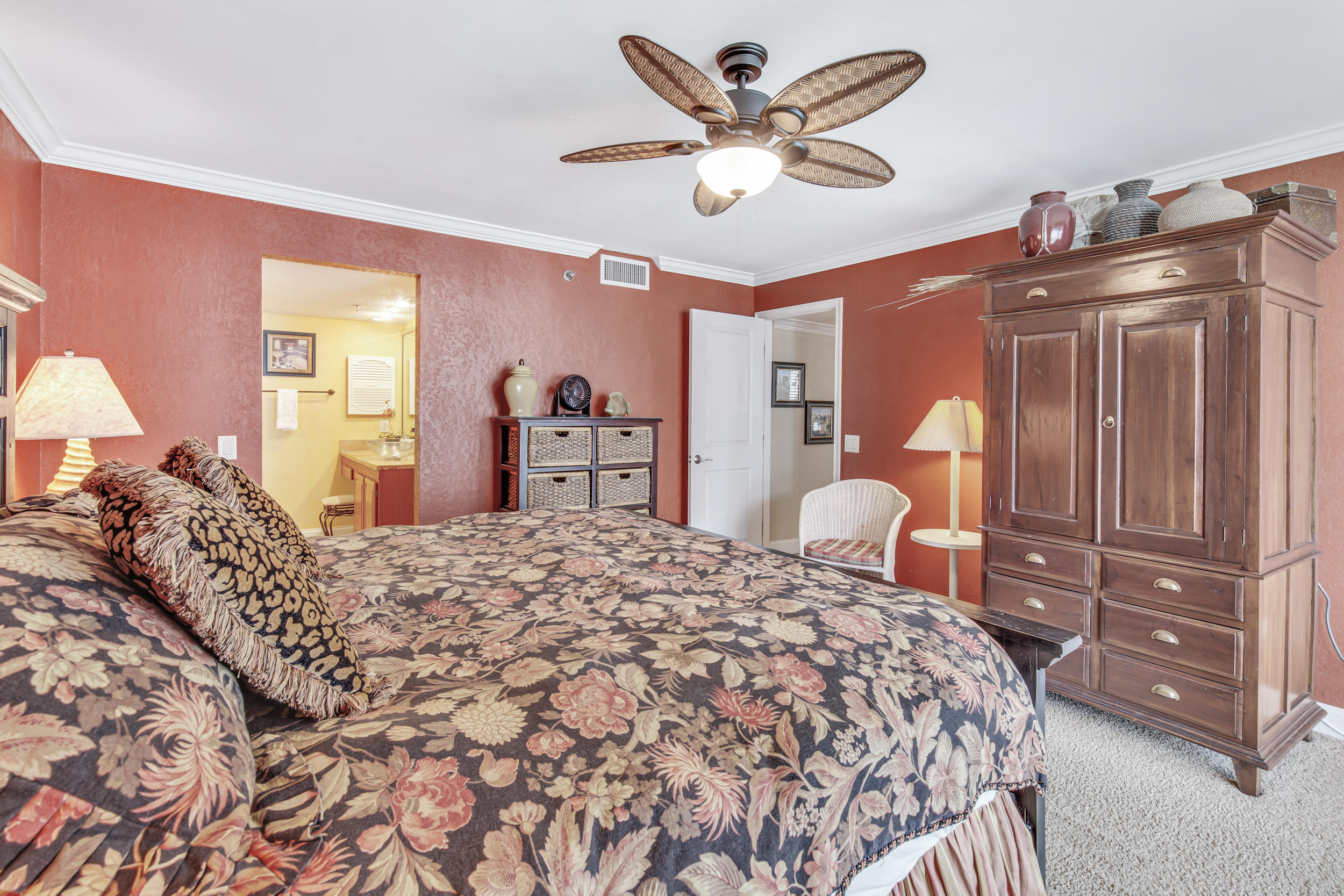 MAINSAIL CONDO PH 1 - Residential