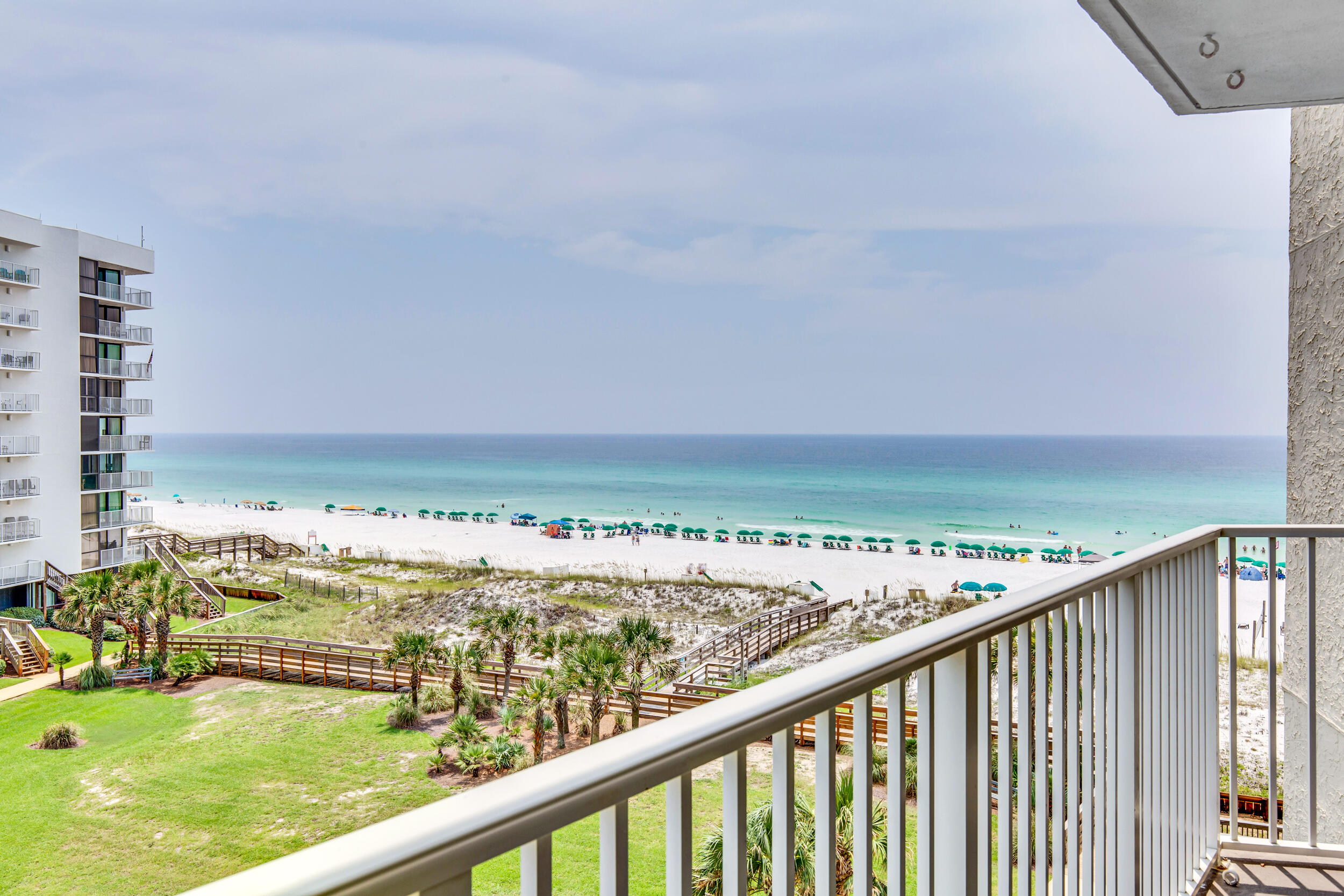 MAINSAIL CONDO PH 1 - Residential