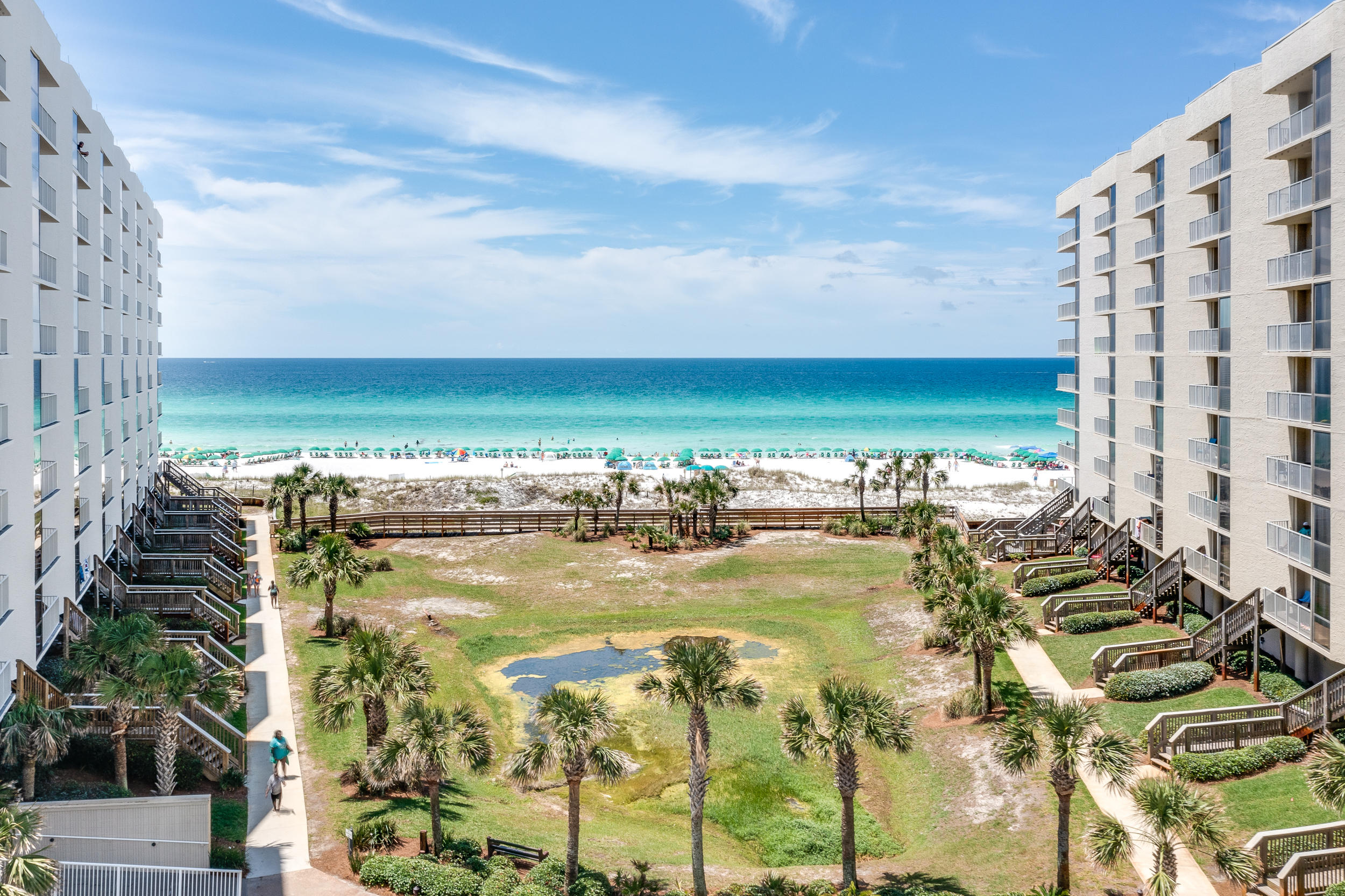 MAINSAIL CONDO PH 1 - Residential