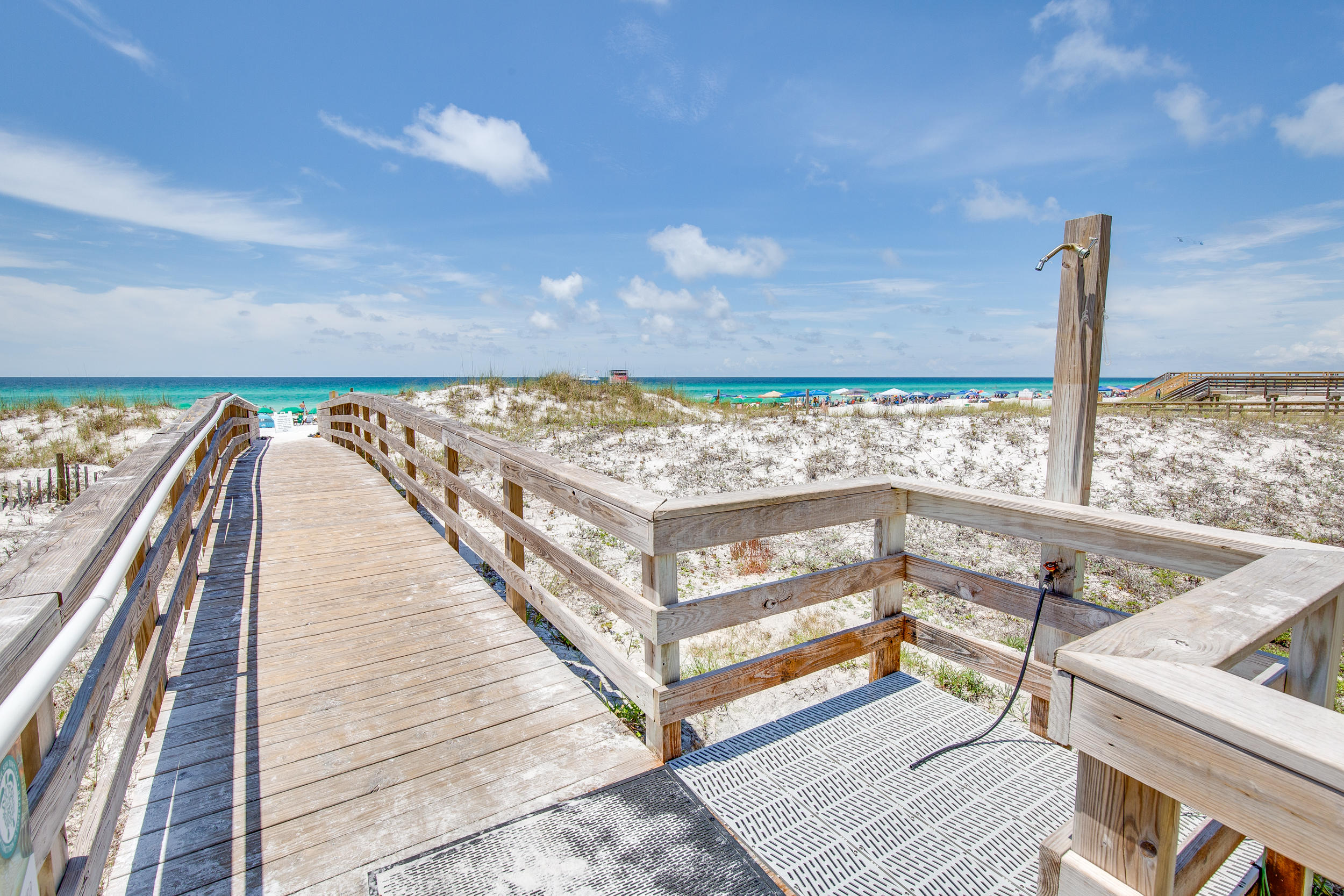 MAINSAIL CONDO PH 1 - Residential