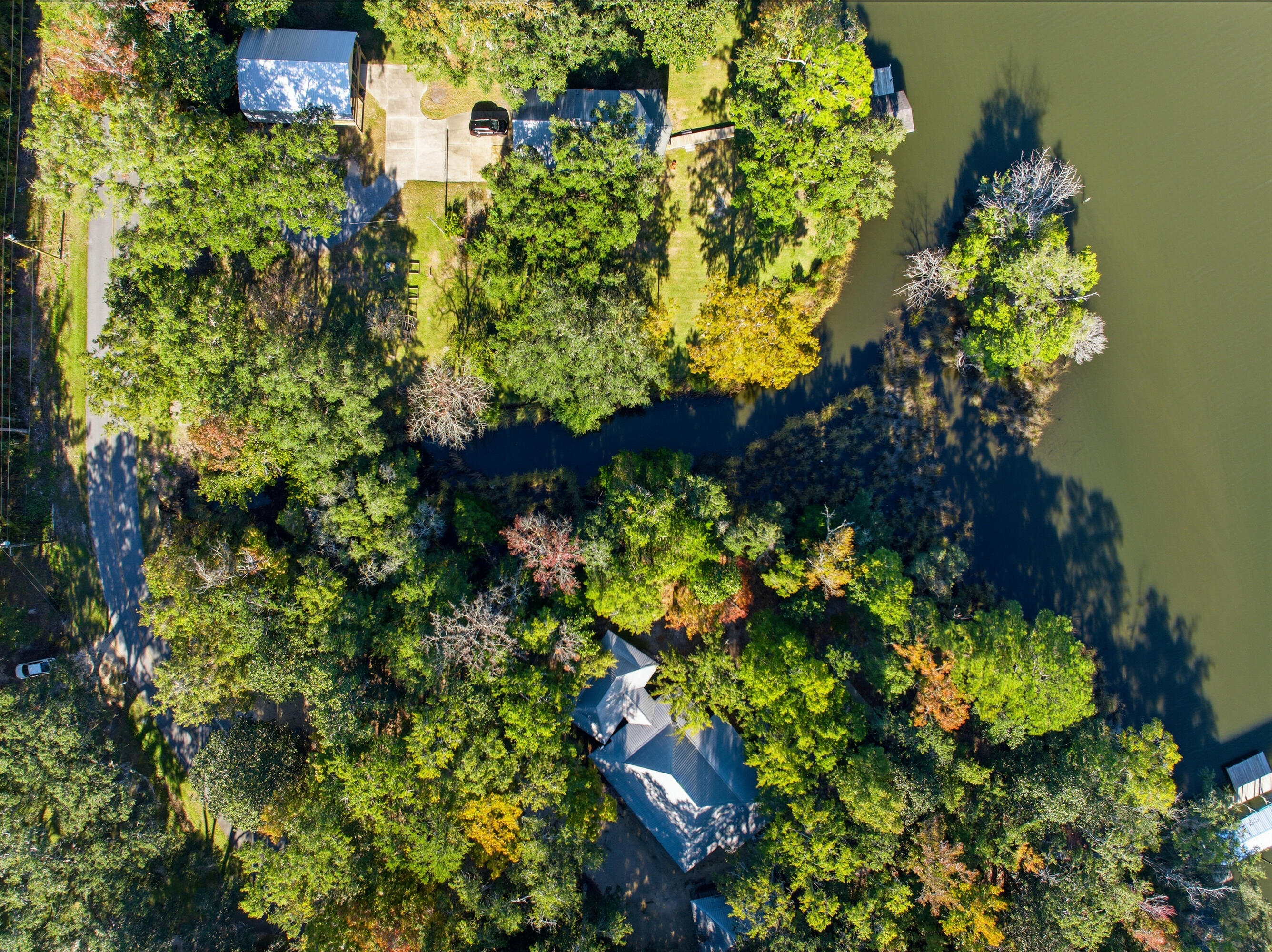 MCCLEANS UNREC - Land