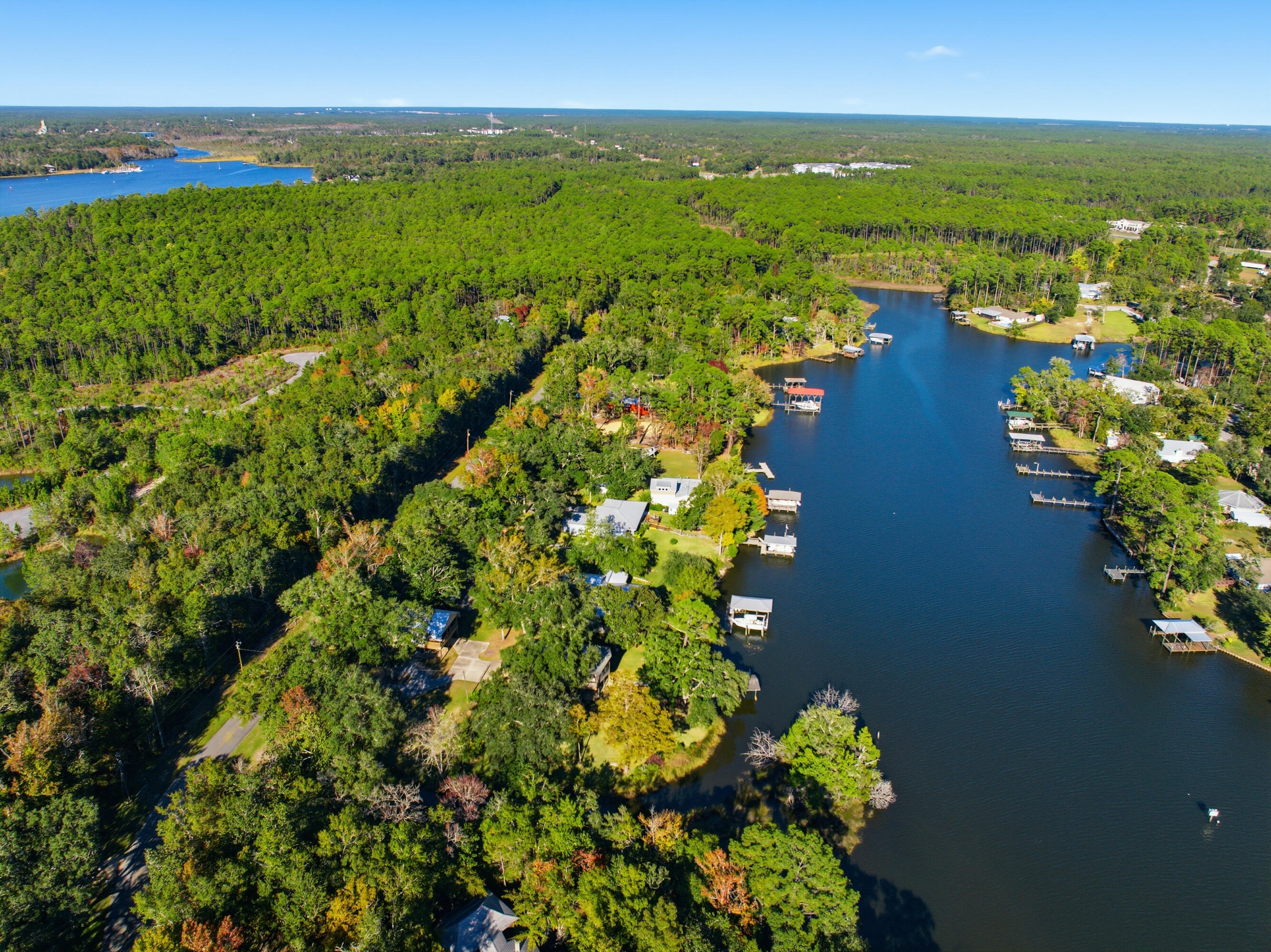 MCCLEANS UNREC - Land