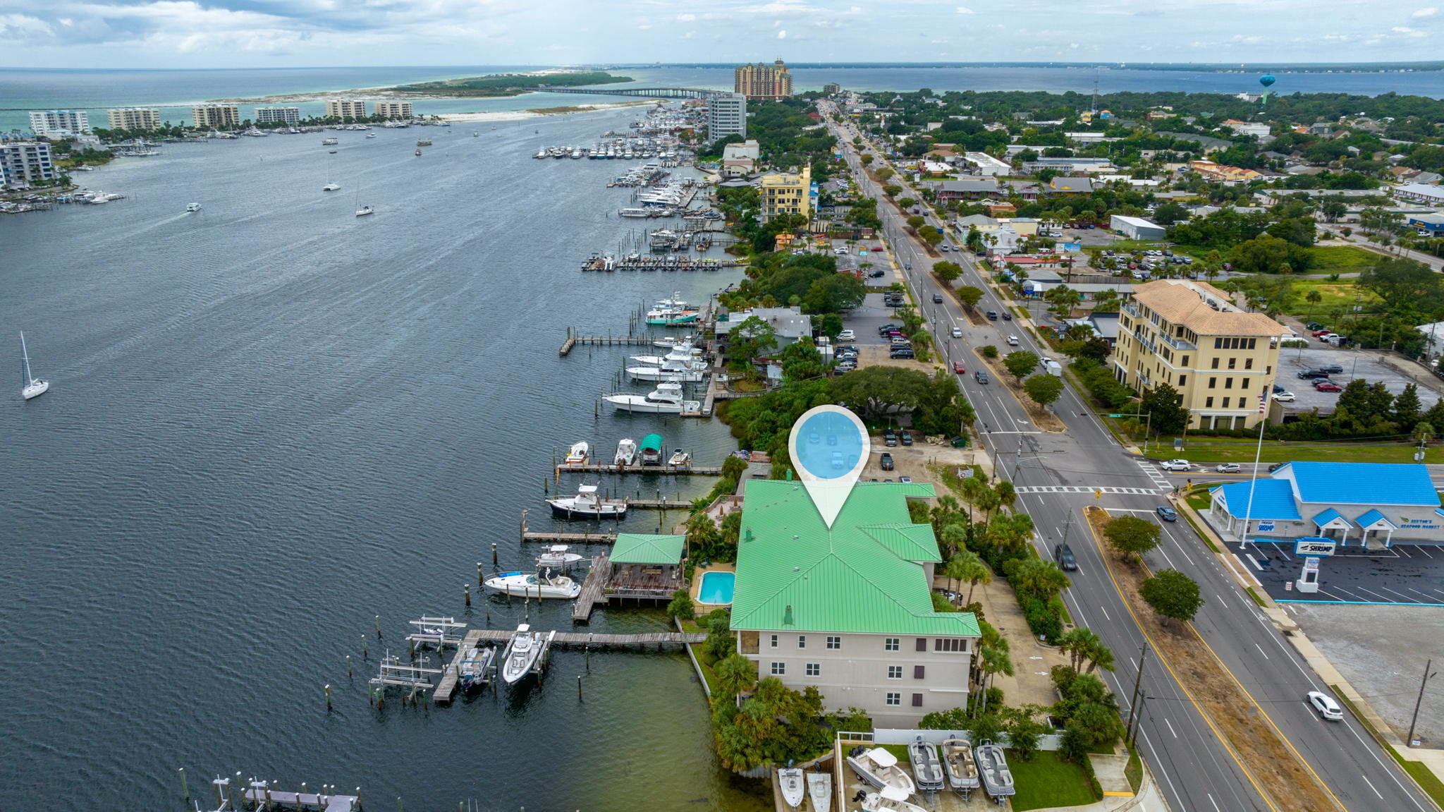 TRANQUIL HARBOR - Residential