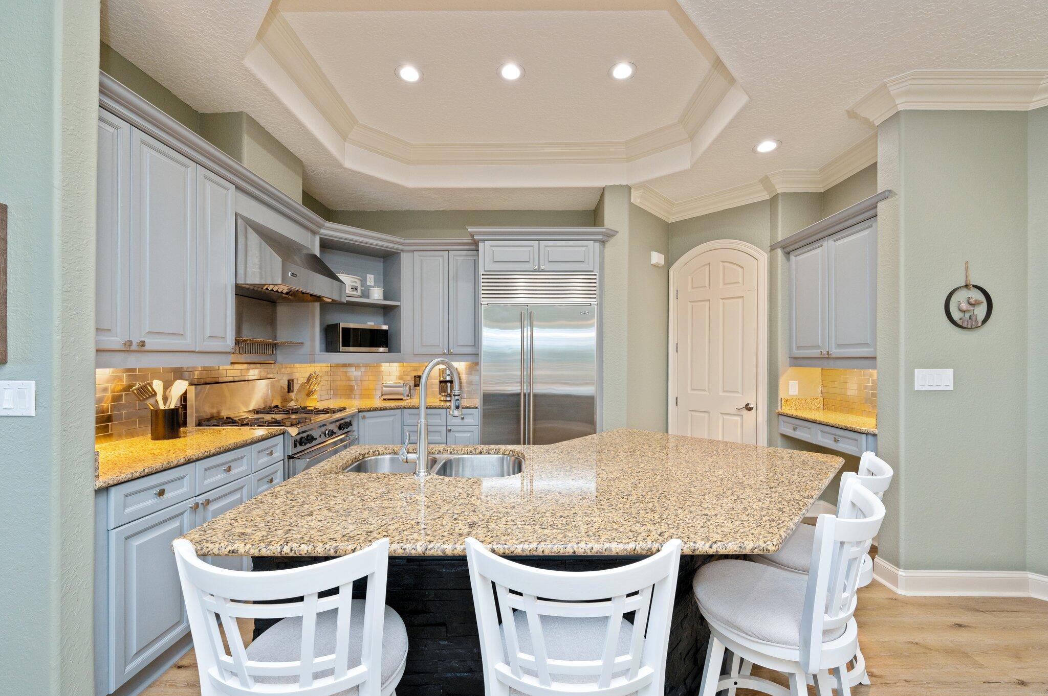 TRANQUIL HARBOR - Residential