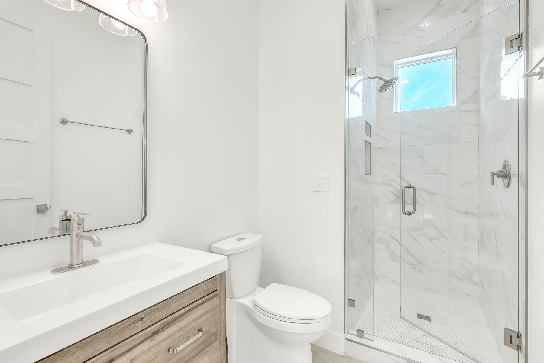 Loral Rd - Residential