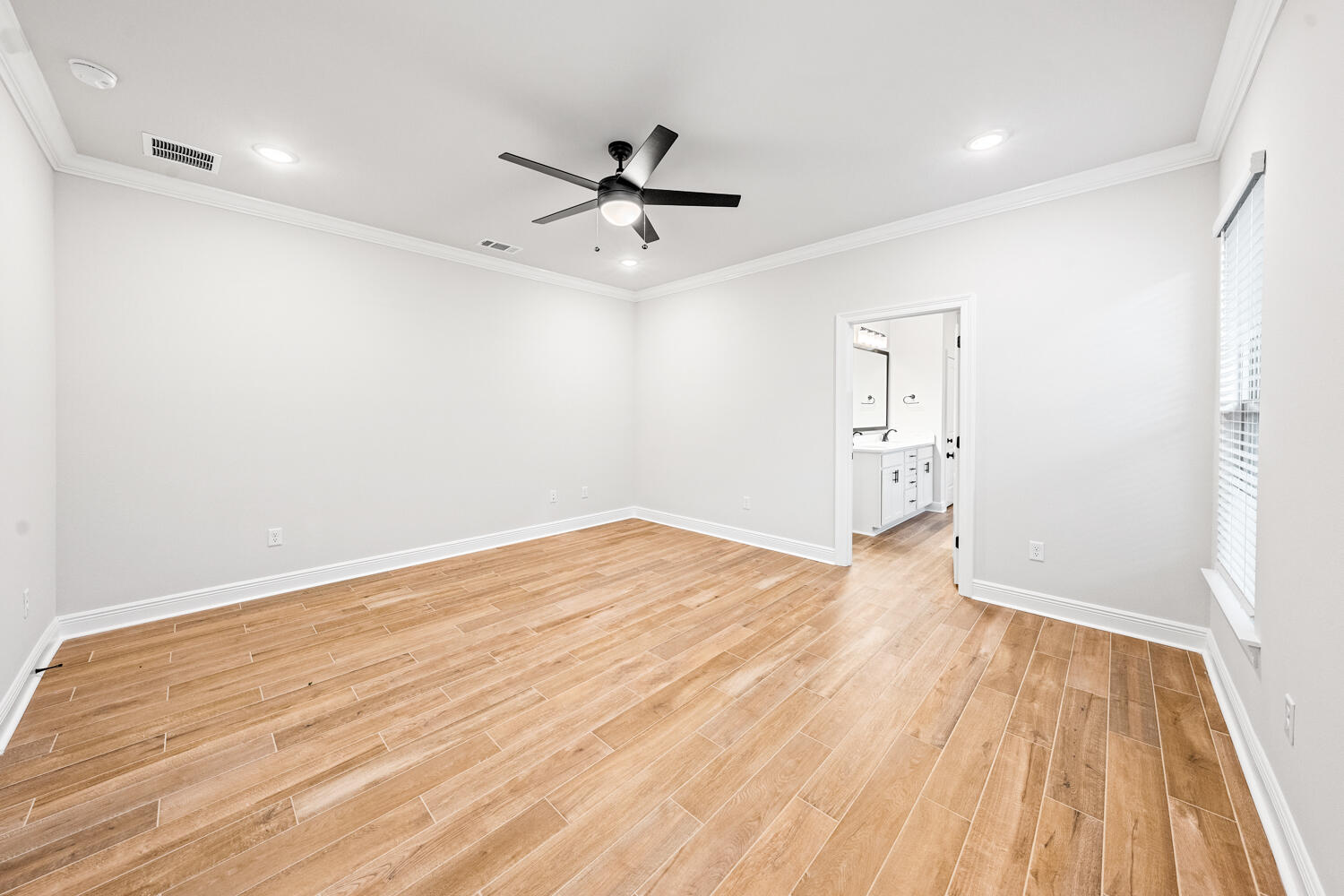 HAMMOCK BAY - BIRD SONG - Residential