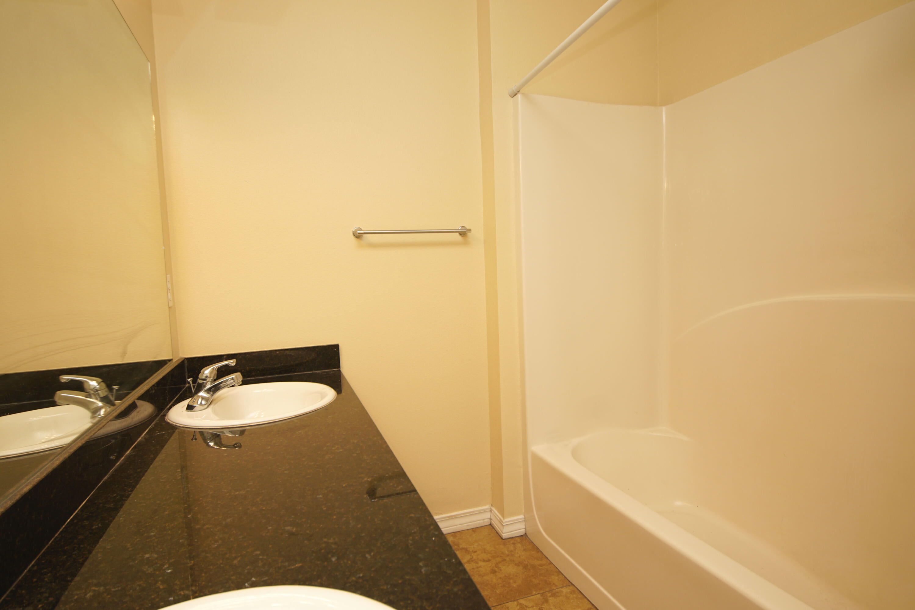 MERIDIAN SQUARE TOWNHOMES - Residential