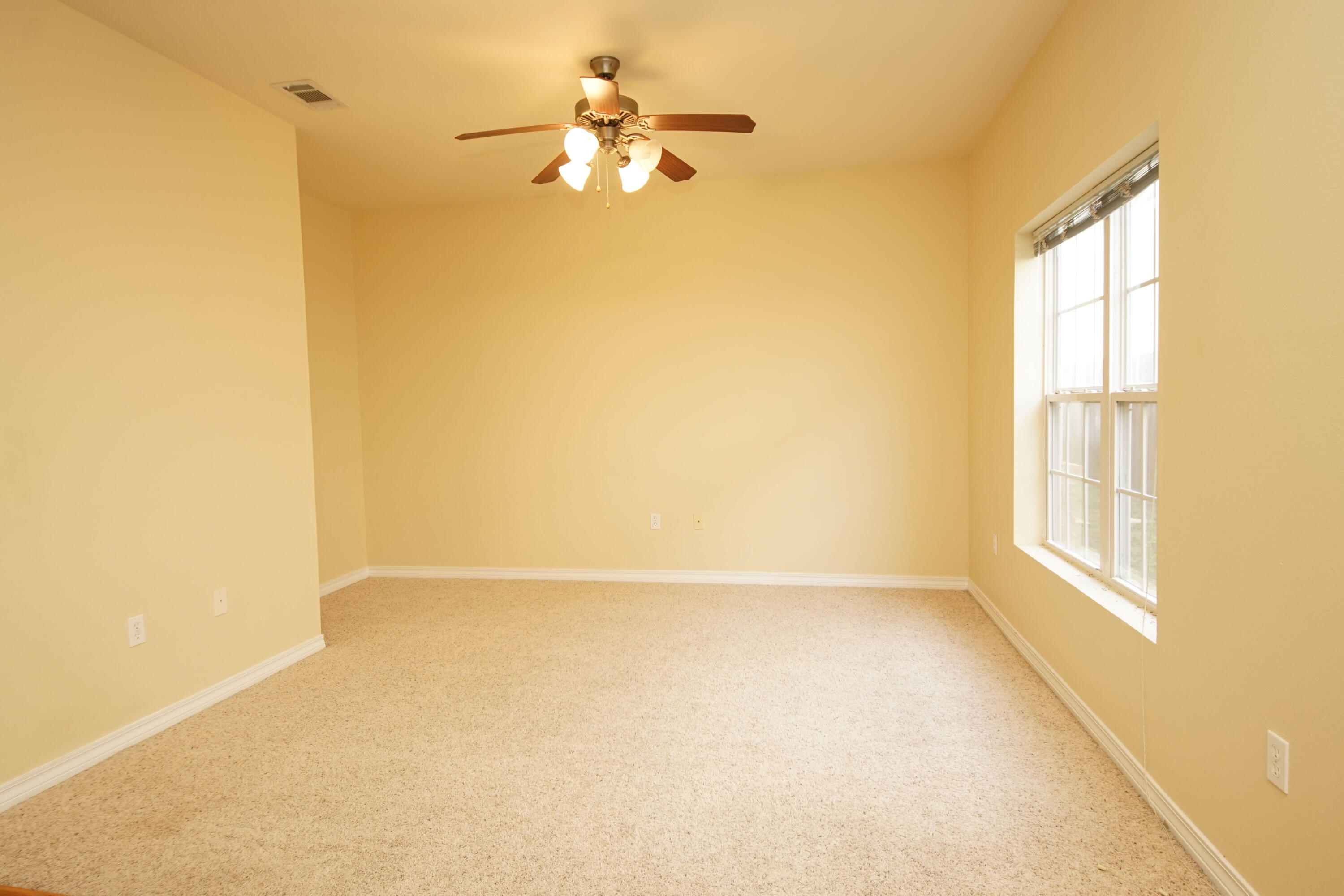 MERIDIAN SQUARE TOWNHOMES - Residential