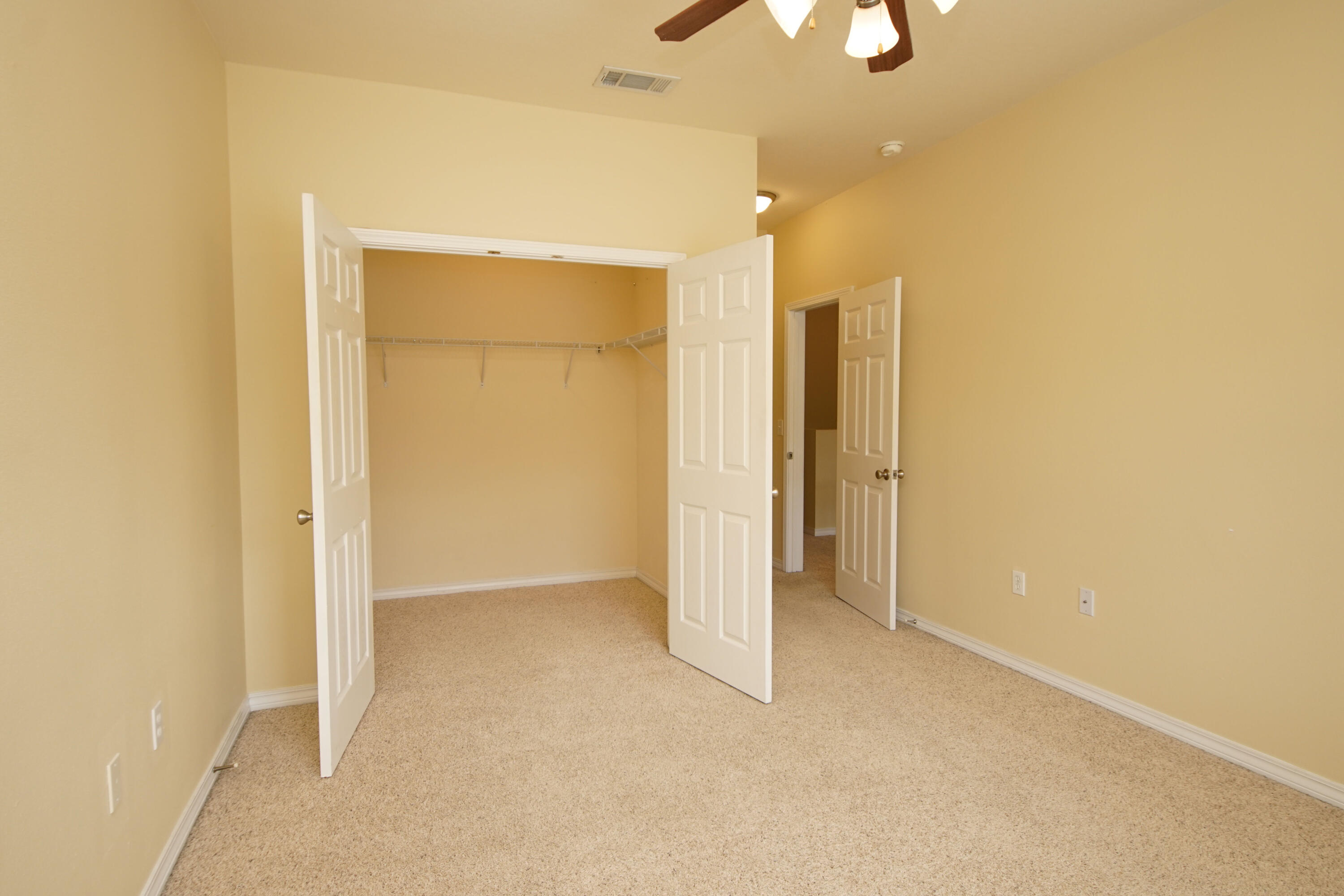 MERIDIAN SQUARE TOWNHOMES - Residential