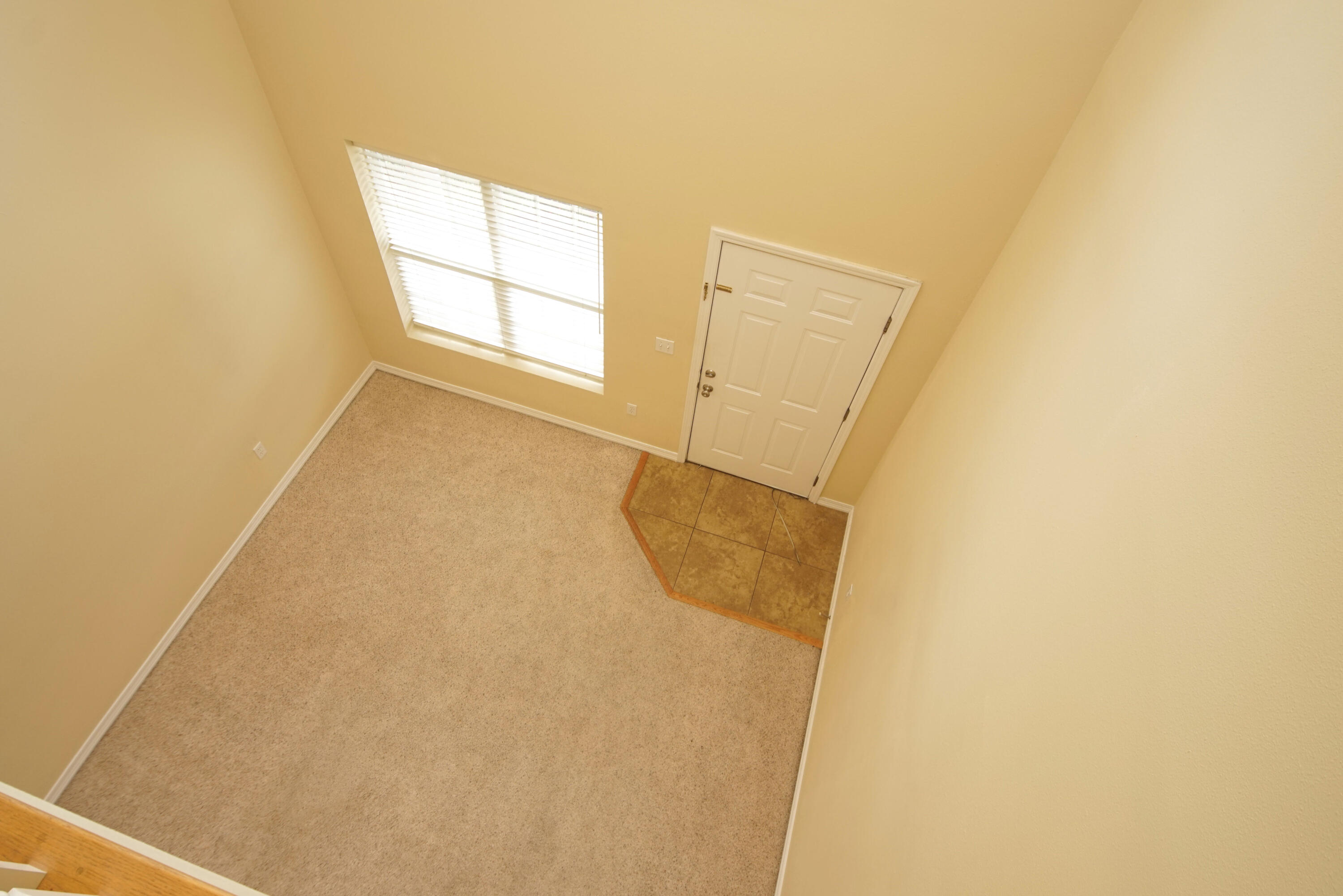 MERIDIAN SQUARE TOWNHOMES - Residential