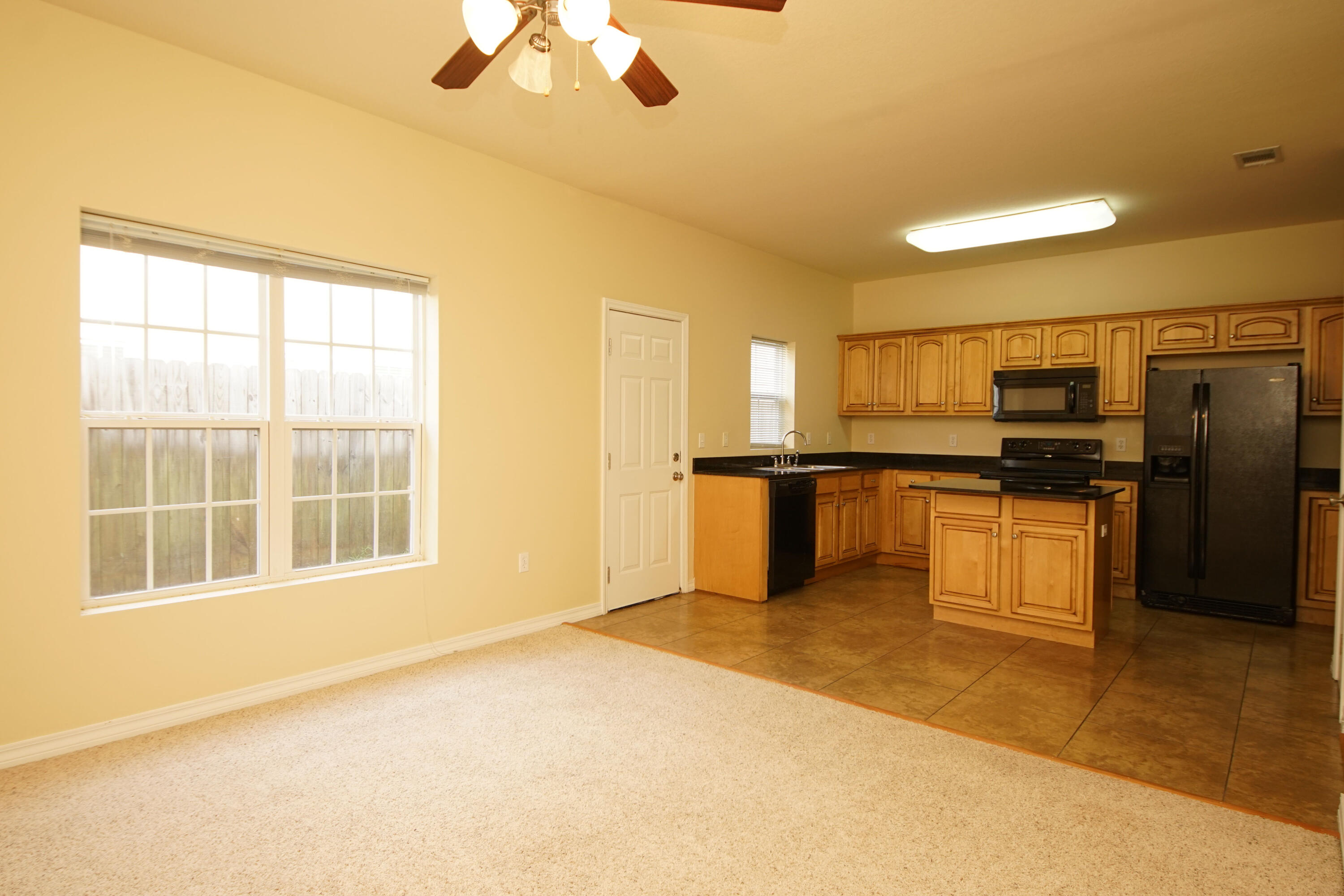 MERIDIAN SQUARE TOWNHOMES - Residential