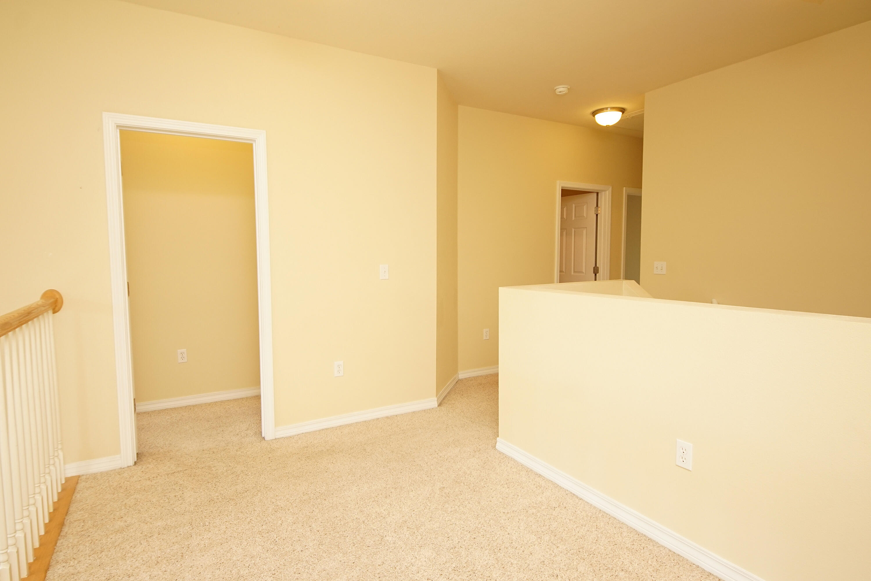 MERIDIAN SQUARE TOWNHOMES - Residential