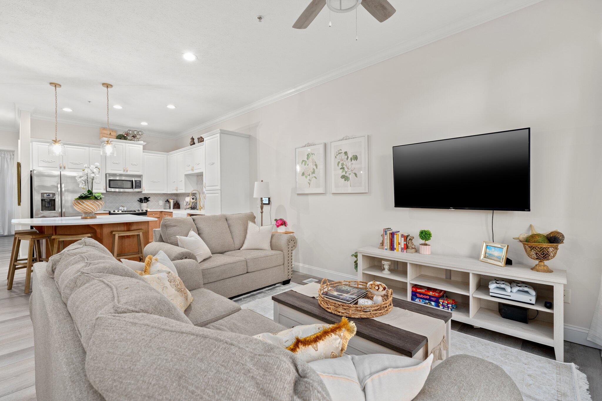 LONG BEACH 3RD ADDN - Residential