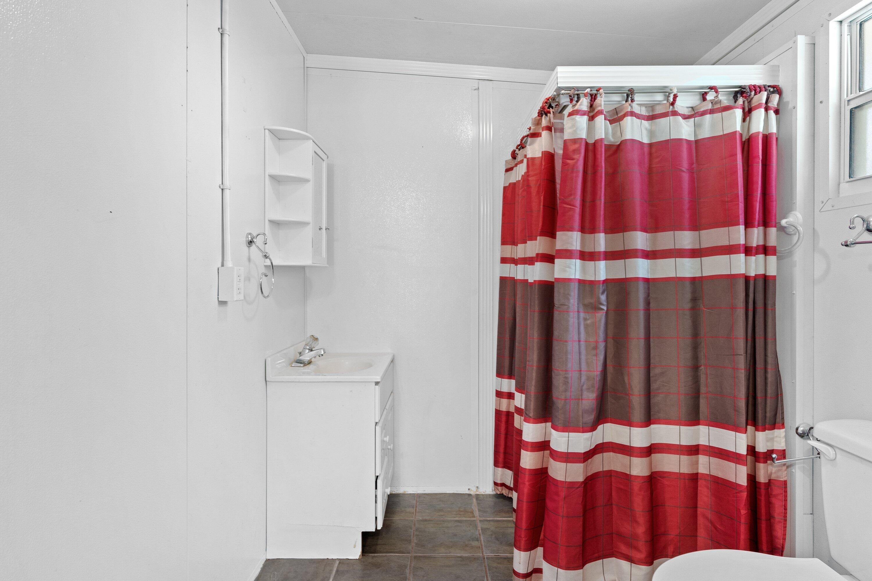 VALPARISO PLAT #15 - Residential