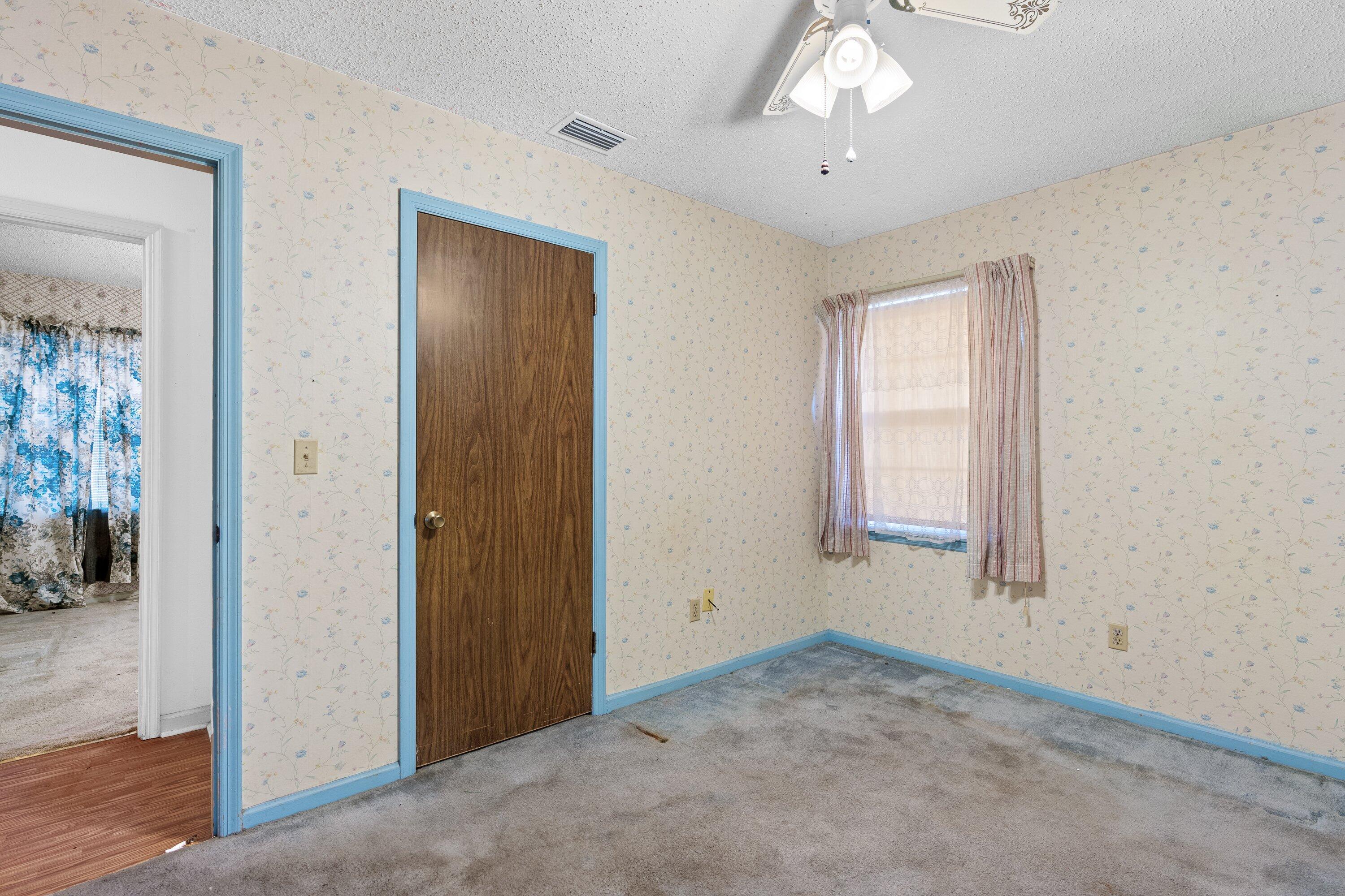 VALPARISO PLAT #15 - Residential