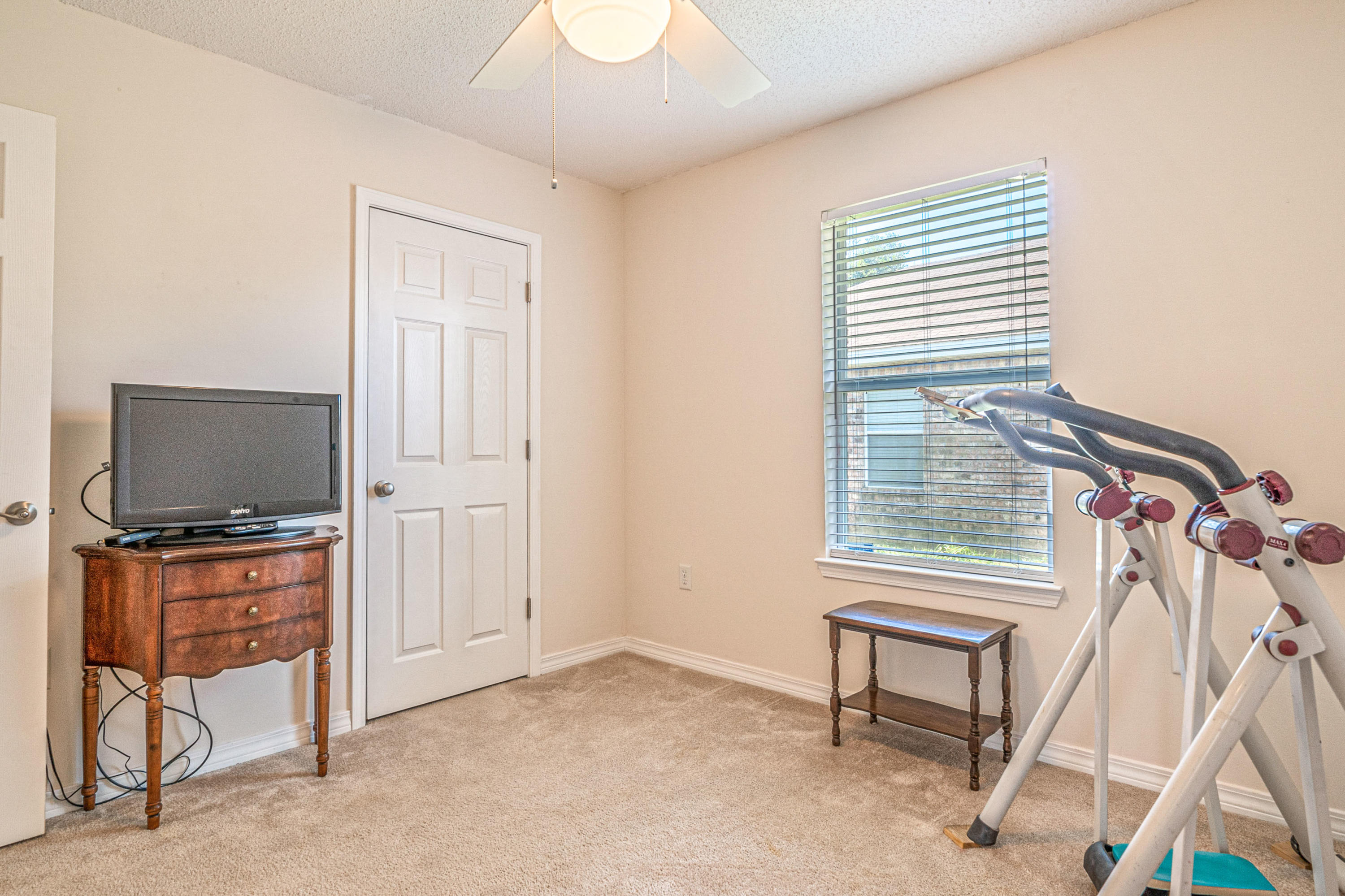 BROOKE ESTATES PH I - Residential