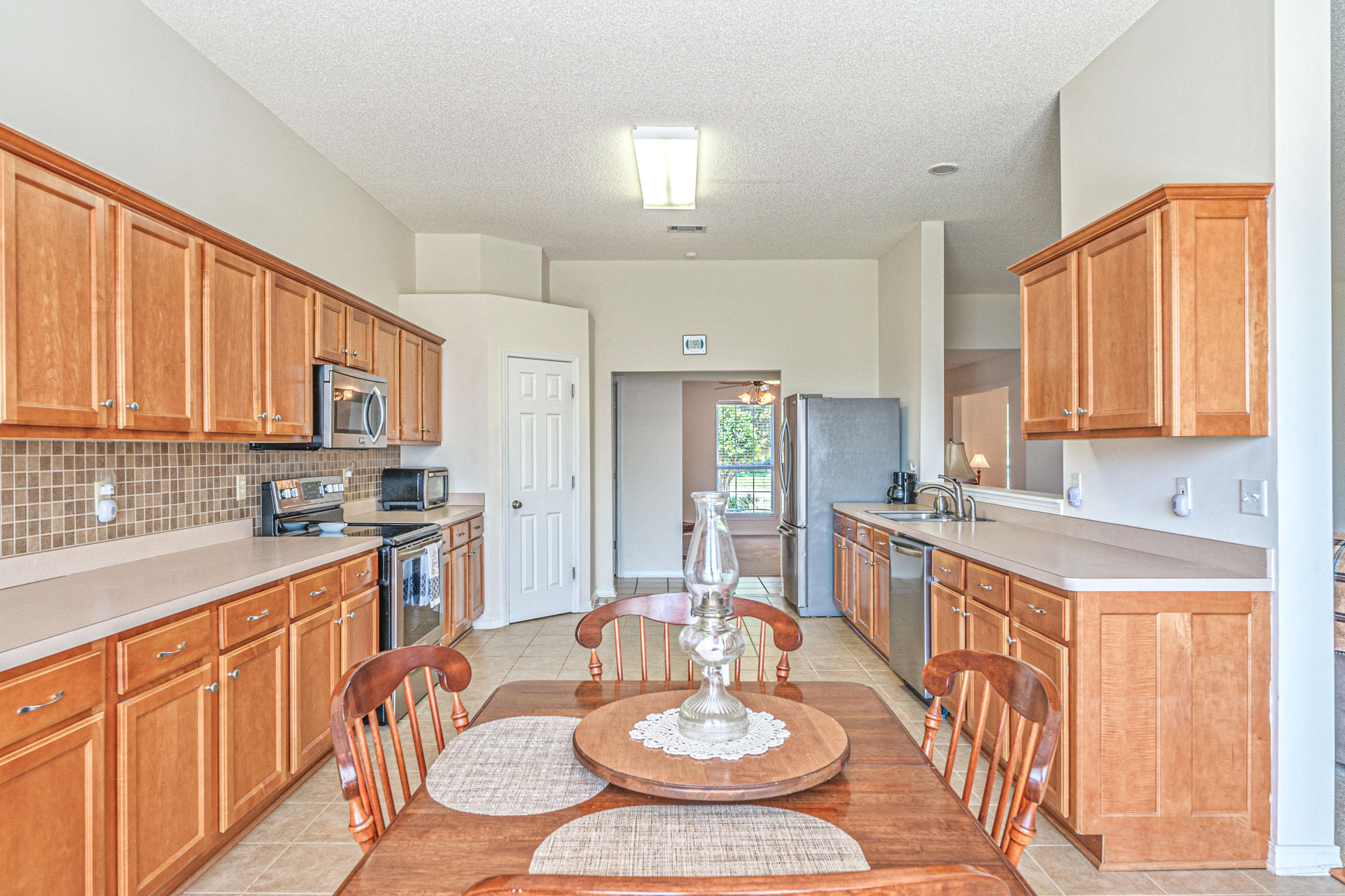 BROOKE ESTATES PH I - Residential