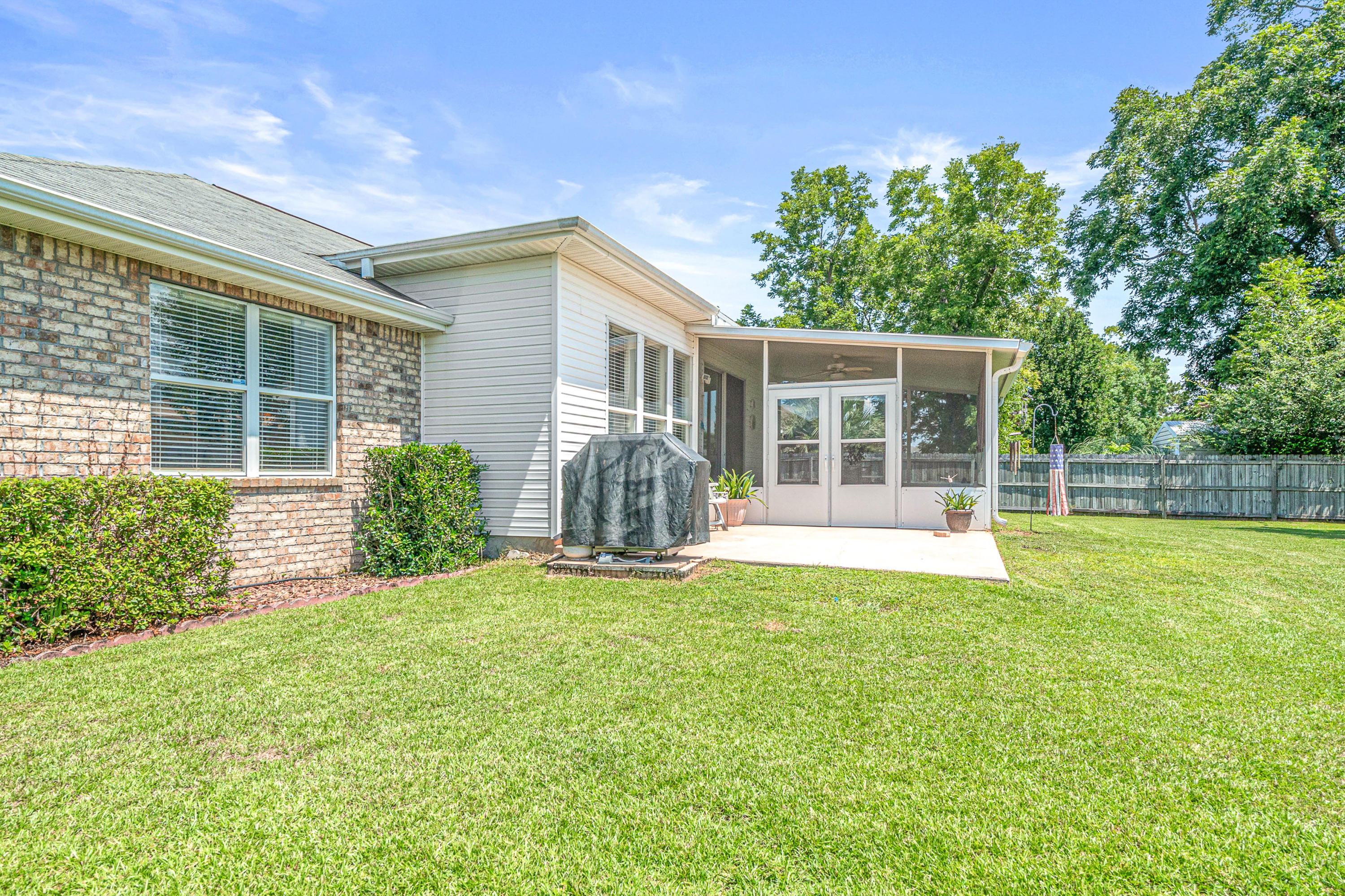 BROOKE ESTATES PH I - Residential