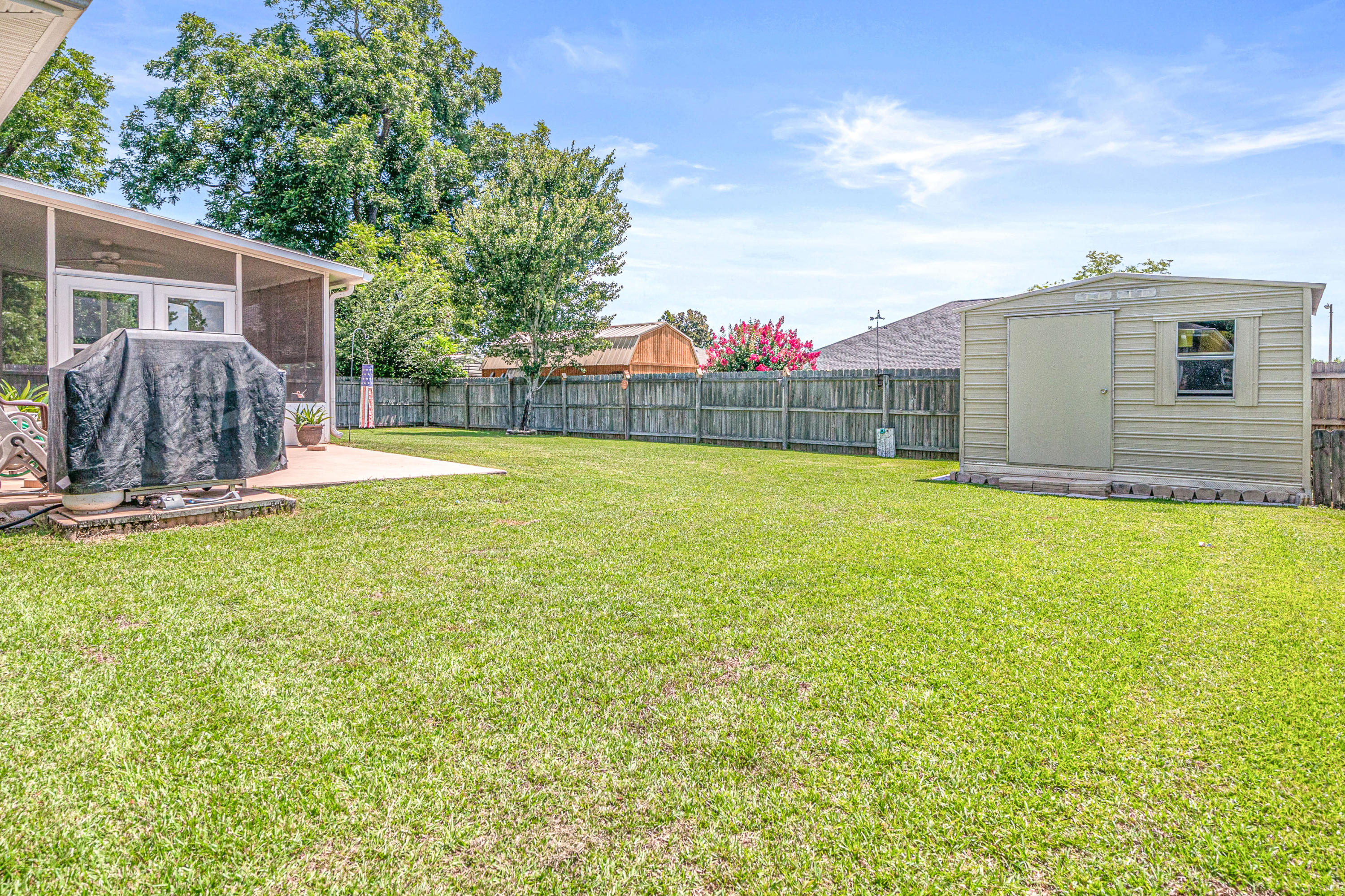 BROOKE ESTATES PH I - Residential