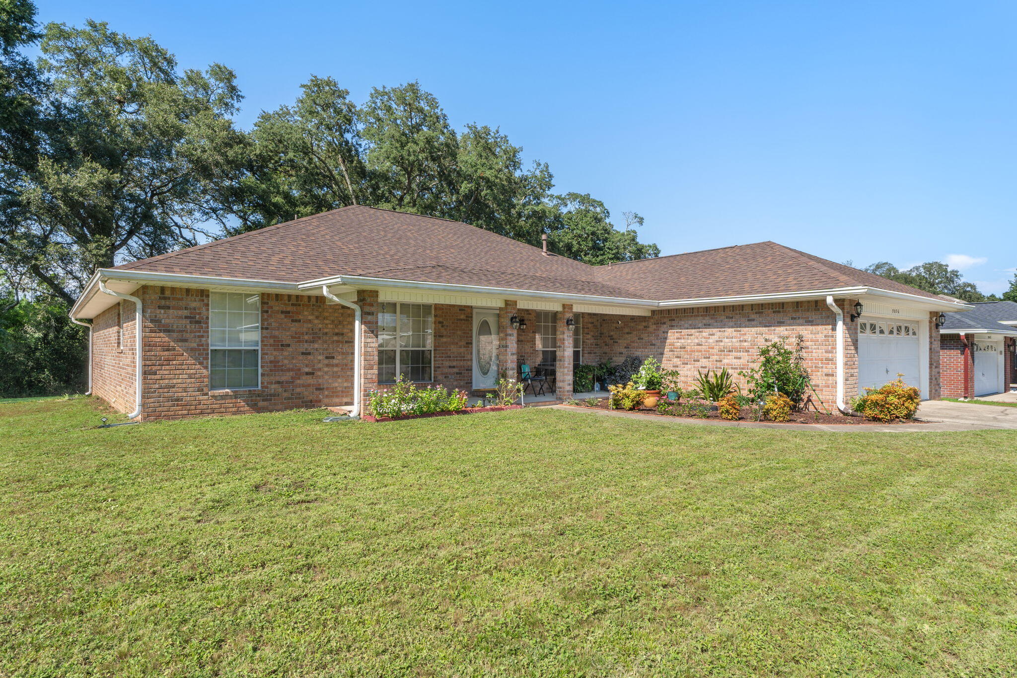 ESTATES AT MARCUS LAKE - Residential