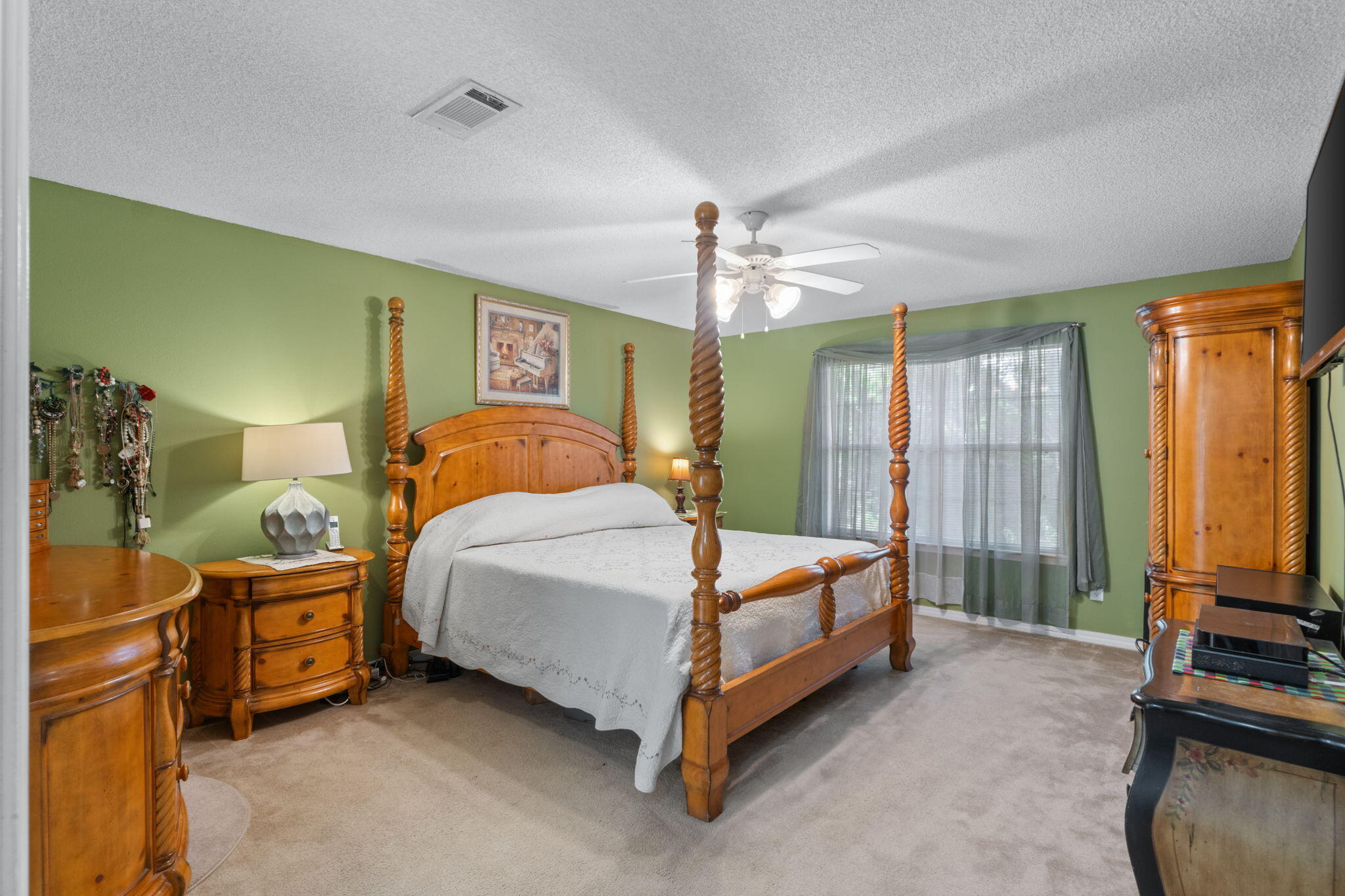 ESTATES AT MARCUS LAKE - Residential