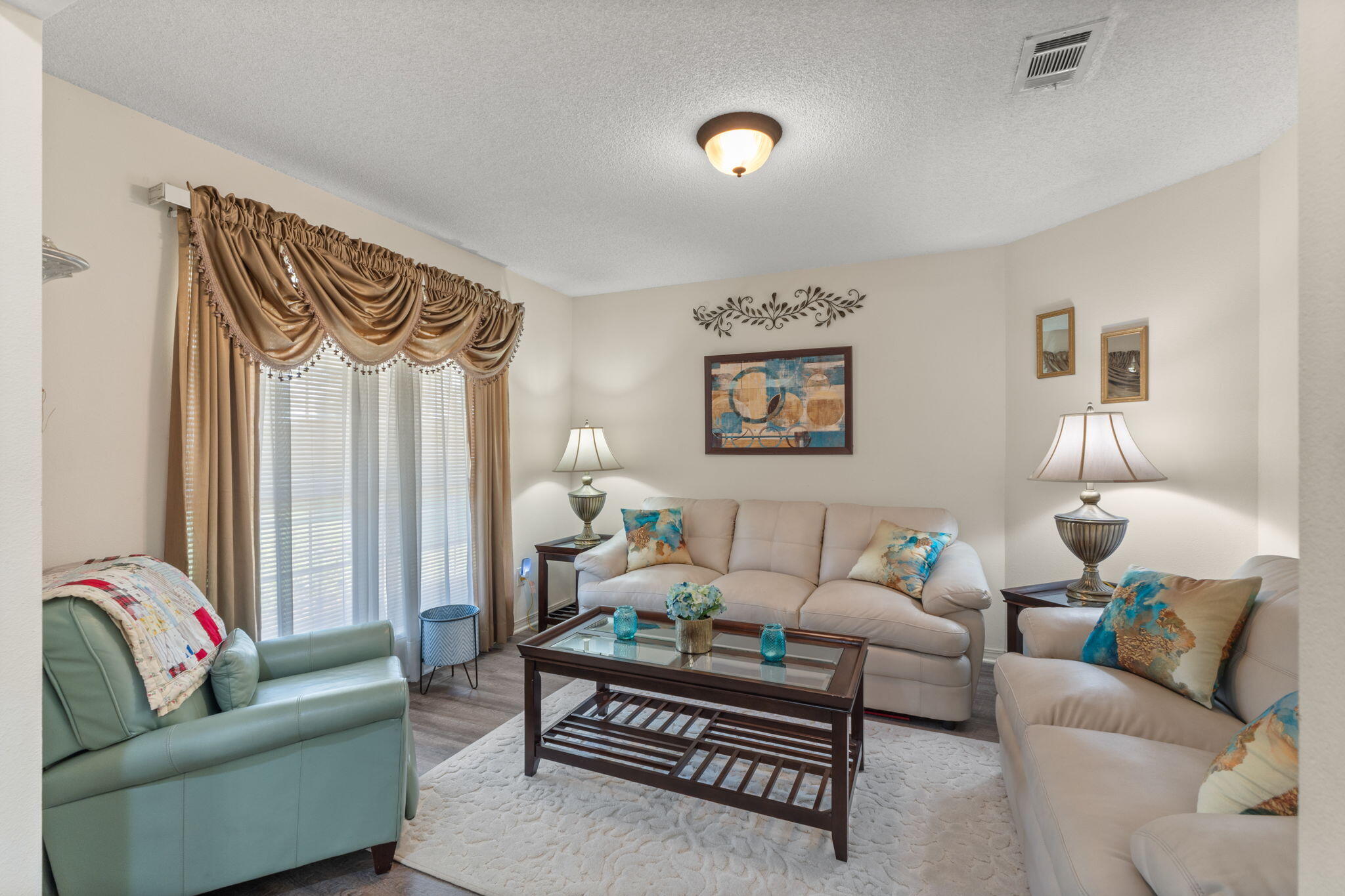 ESTATES AT MARCUS LAKE - Residential