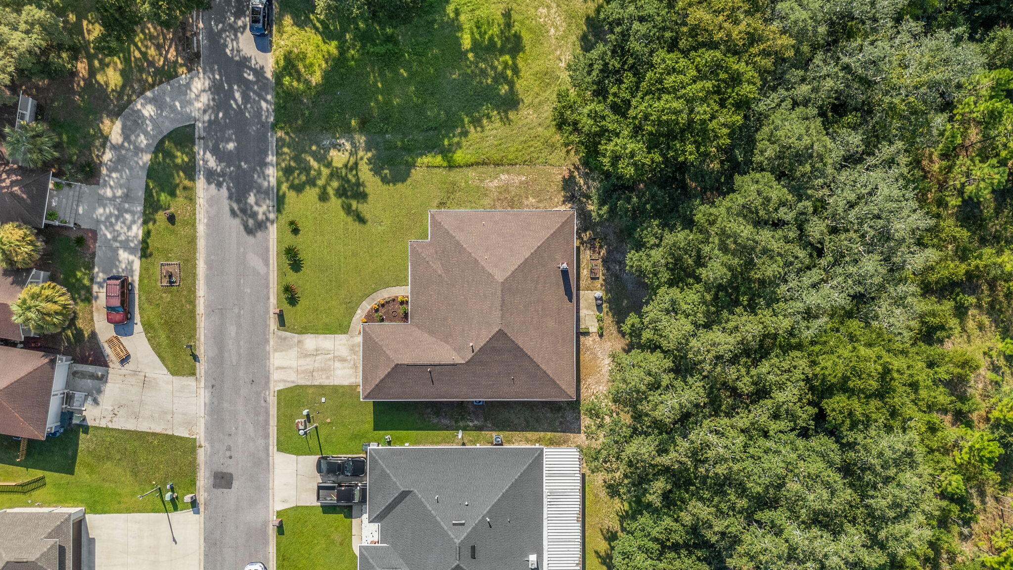 ESTATES AT MARCUS LAKE - Residential