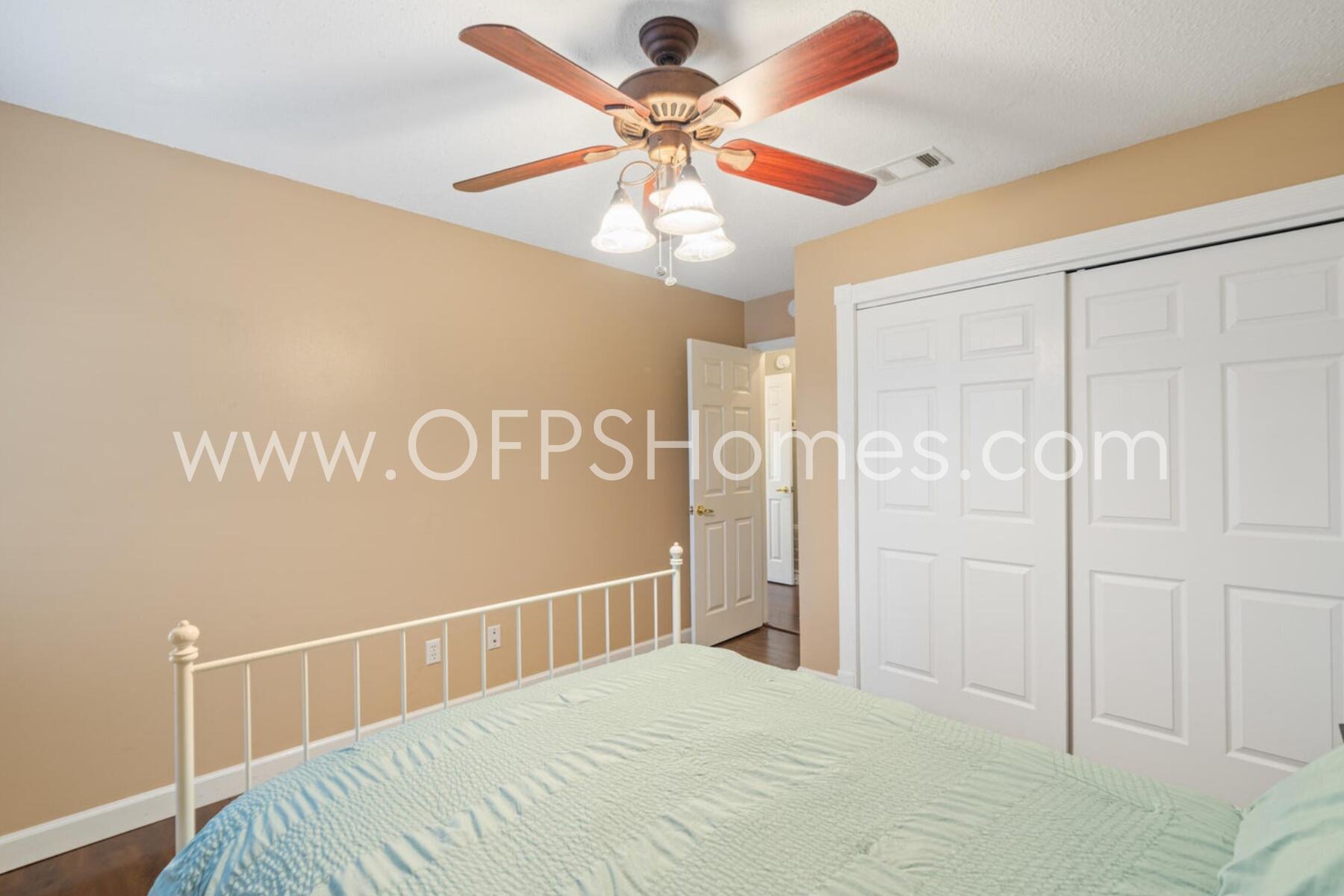 TIMBERLAKE ESTATES - Residential Lease