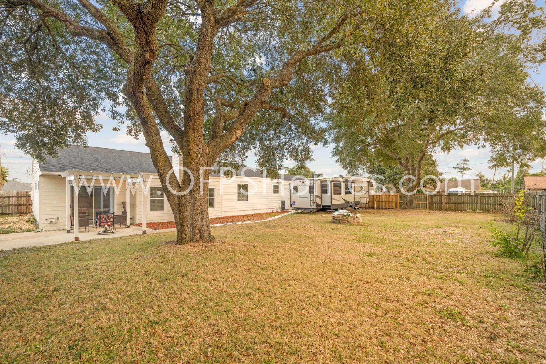 TIMBERLAKE ESTATES - Residential Lease