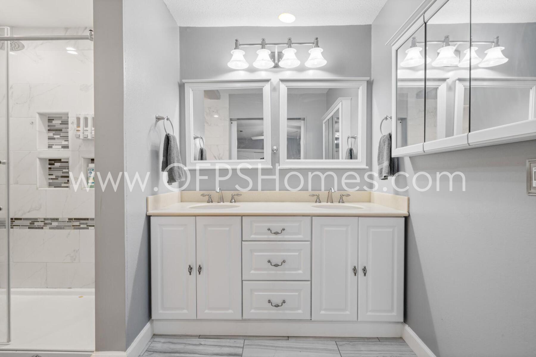 TIMBERLAKE ESTATES - Residential Lease