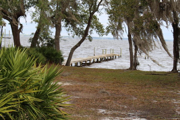 HATCHEE SHORES - Residential